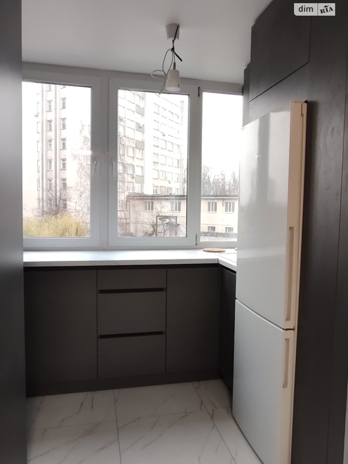 однокімнатна квартира в Житомирі, район Центр, на вул. Домбровського в довготривалу оренду помісячно фото 1 однокімнатна квартира в Житомирі, район Центр, на вул. Домбровського в довготривалу оренду помісячно фото 1