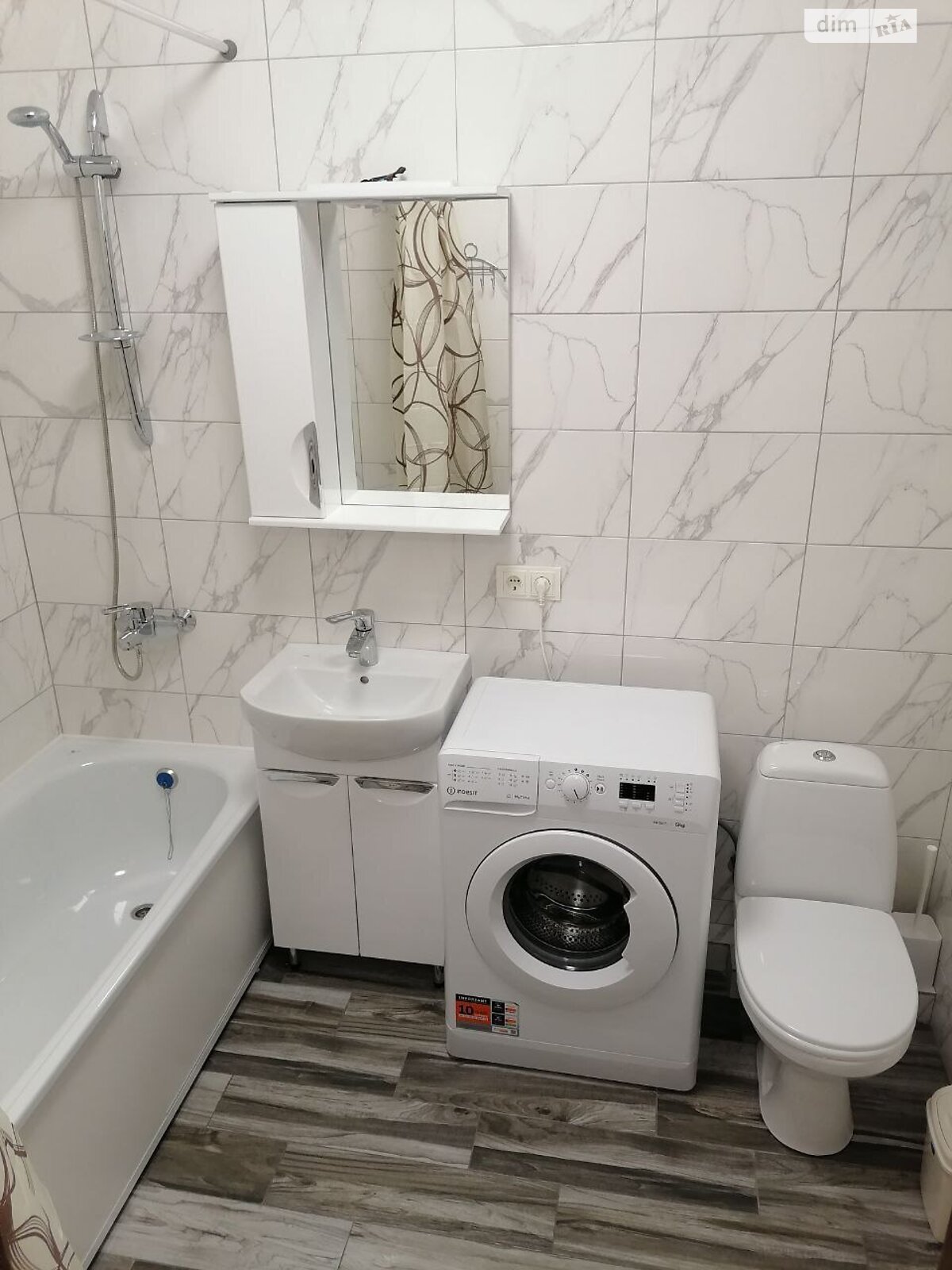 однокомнатная квартира с мебелью в Житомире, район Центр, на ул. Домбровского 3Г корпус 2 в аренду на долгий срок помесячно фото 1