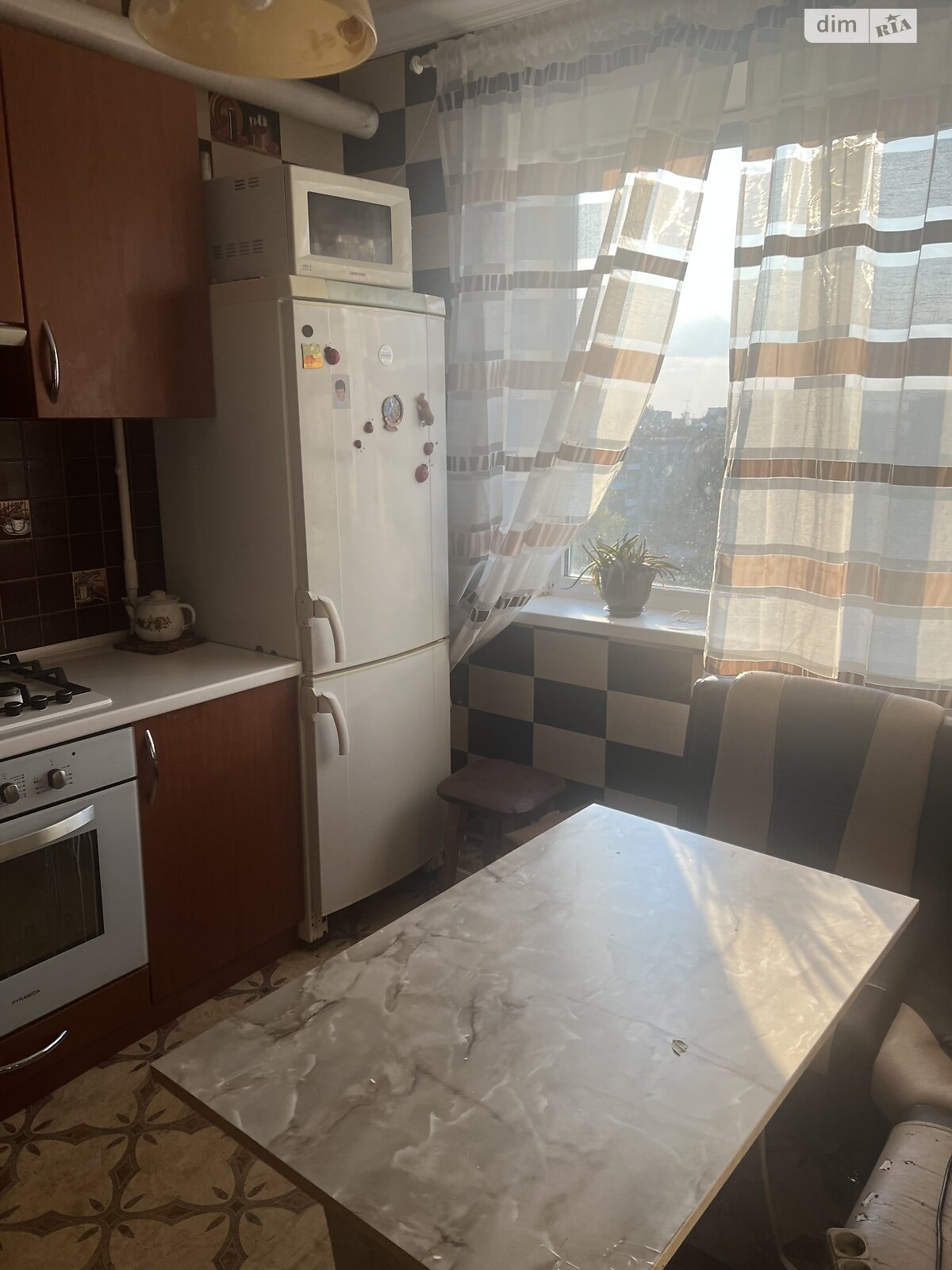 однокомнатная квартира в Житомире, район Центр, на ул. Довженко 39 в аренду на долгий срок помесячно фото 1 однокомнатная квартира в Житомире, район Центр, на ул. Довженко 39 в аренду на долгий срок помесячно фото 1