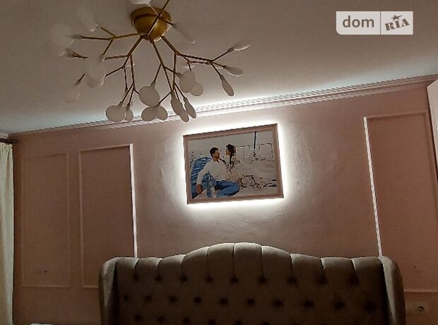 трехкомнатная квартира с мебелью в Житомире, район Центр, на ул. Хлебная 1111 в аренду на долгий срок помесячно фото 1 трехкомнатная квартира с мебелью в Житомире, район Центр, на ул. Хлебная 1111 в аренду на долгий срок помесячно фото 1