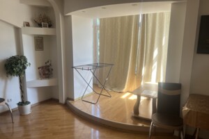 однокімнатна квартира в Житомирі, район Центр, на вул. Хлібна 39/19 в довготривалу оренду помісячно фото 2