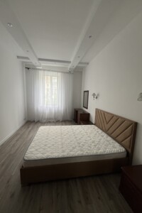 двокімнатна квартира в Житомирі, район Центр, на вул. Київська 55 в довготривалу оренду помісячно фото 2