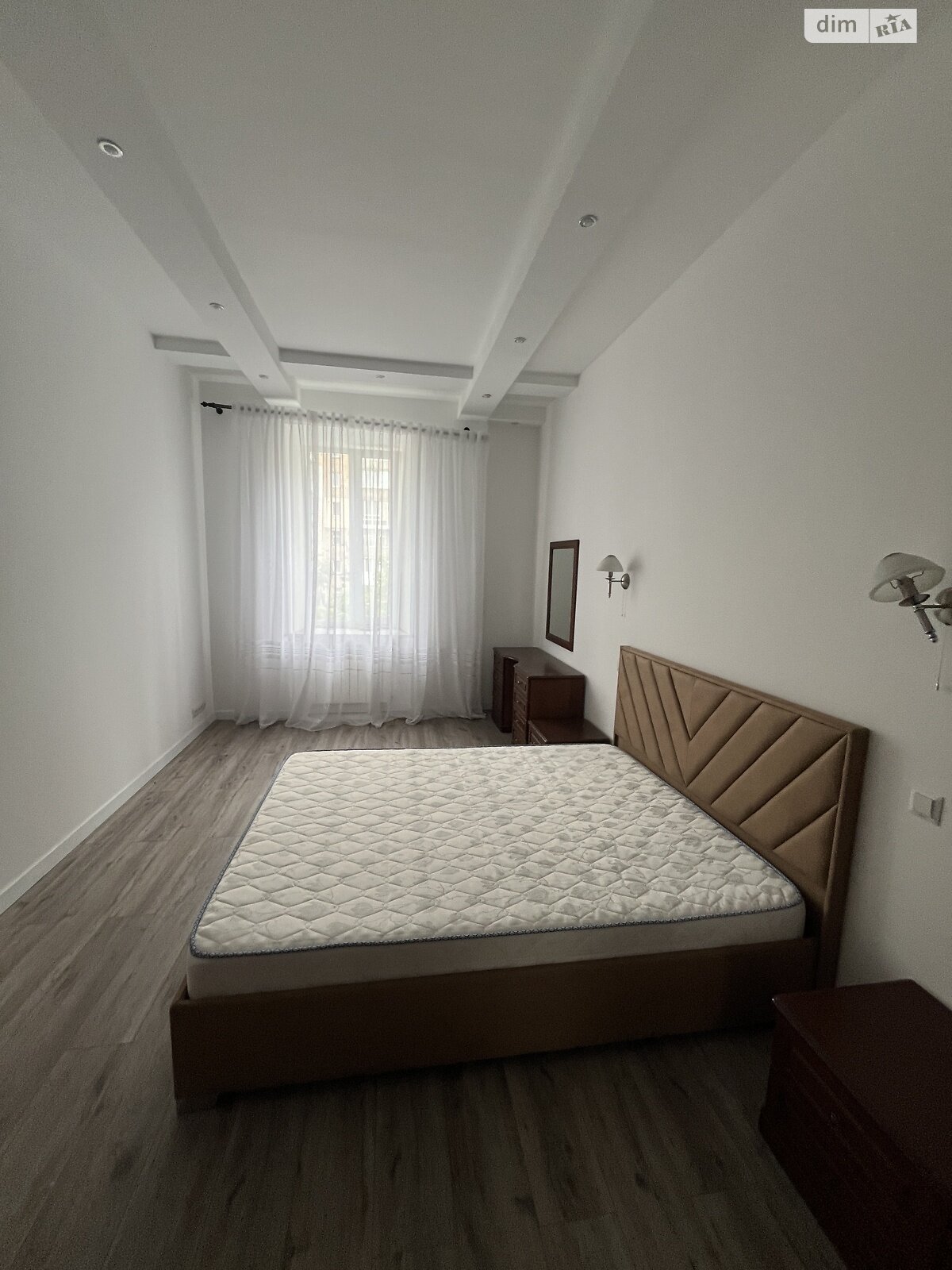 двокімнатна квартира в Житомирі, район Центр, на вул. Київська 55 в довготривалу оренду помісячно фото 1 двокімнатна квартира в Житомирі, район Центр, на вул. Київська 55 в довготривалу оренду помісячно фото 1