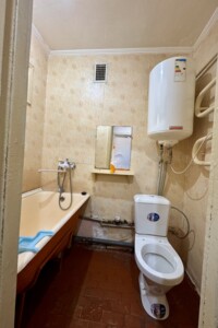 однокомнатная квартира в Житомире, район Центр, на ул. Князей Острожских 81 в аренду на долгий срок помесячно фото 2