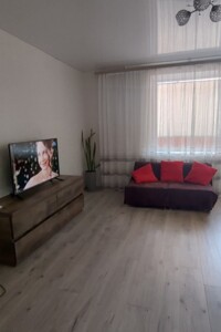 трикімнатна квартира в Житомирі, район Центр, на вул. Кочерги Івана в довготривалу оренду помісячно фото 2 трикімнатна квартира в Житомирі, район Центр, на вул. Кочерги Івана в довготривалу оренду помісячно фото 2