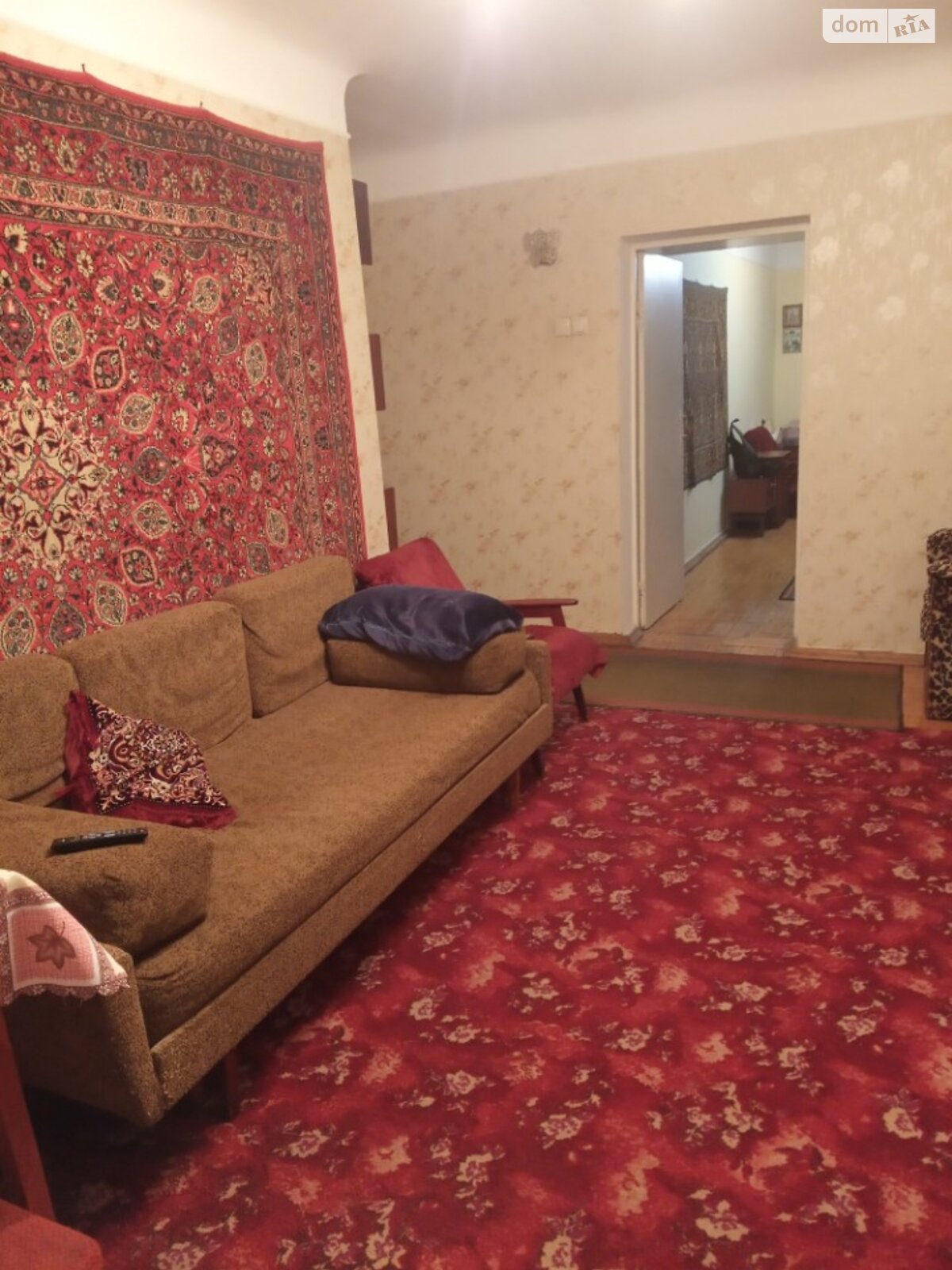 трехкомнатная квартира в Житомире, район Центр, на ул. Леха Качиньского в аренду на долгий срок помесячно фото 1 трехкомнатная квартира в Житомире, район Центр, на ул. Леха Качиньского в аренду на долгий срок помесячно фото 1