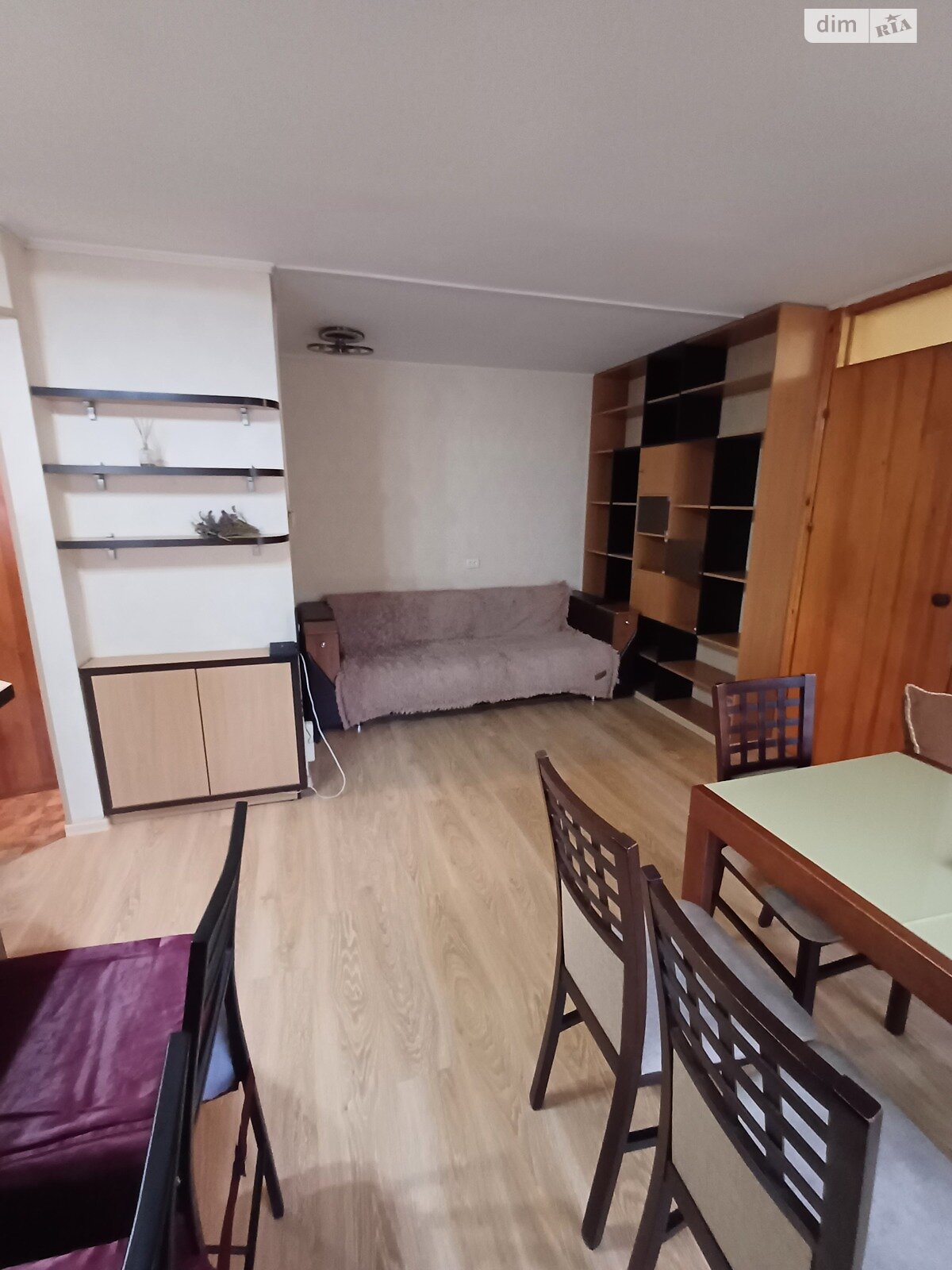 двокімнатна квартира в Житомирі, район Центр, на вул. Покровська в довготривалу оренду помісячно фото 1 двокімнатна квартира в Житомирі, район Центр, на вул. Покровська в довготривалу оренду помісячно фото 1