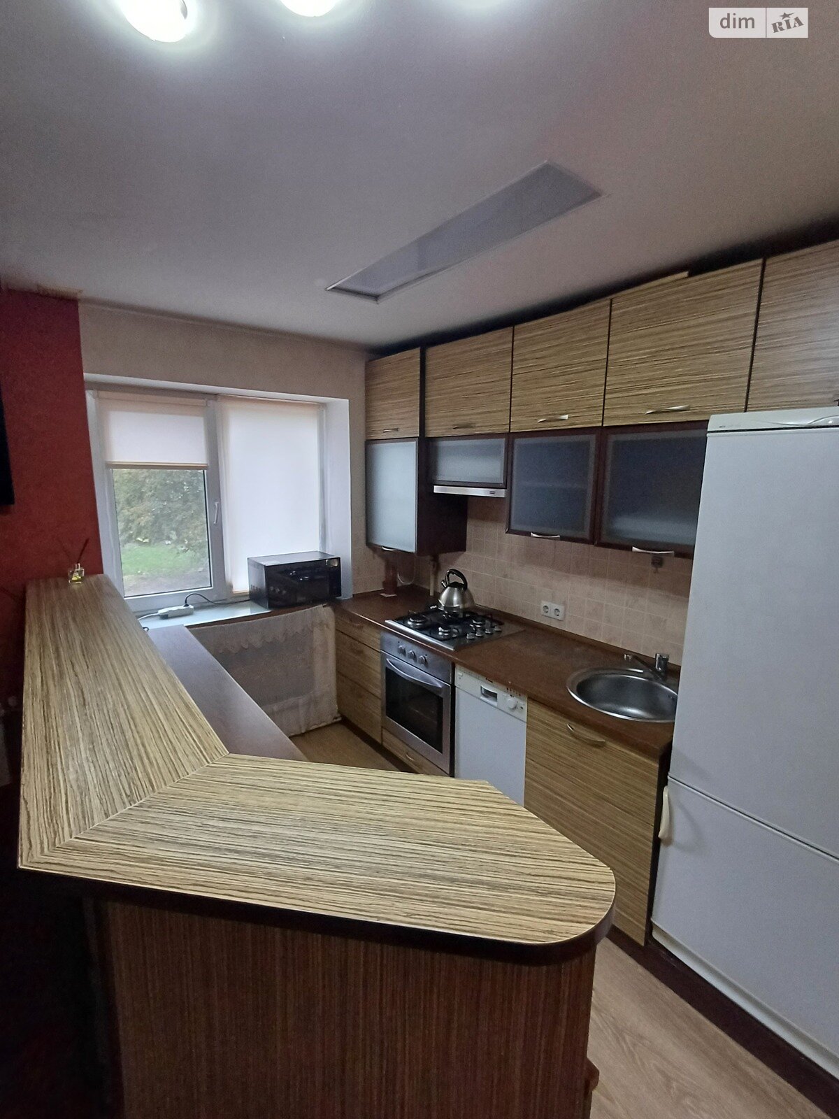 двокімнатна квартира в Житомирі, район Центр, на вул. Покровська в довготривалу оренду помісячно фото 1 двокімнатна квартира в Житомирі, район Центр, на вул. Покровська в довготривалу оренду помісячно фото 1