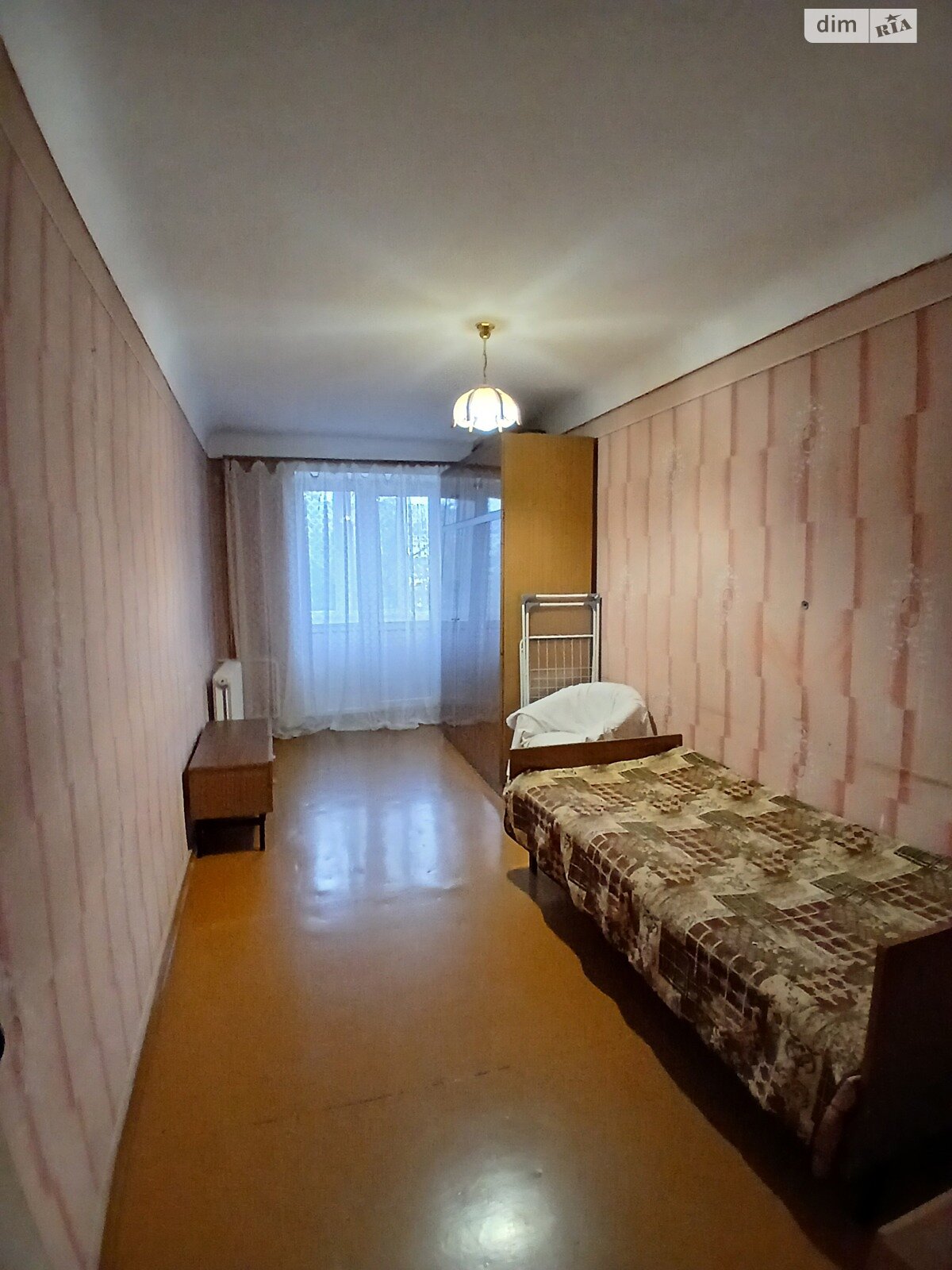 трехкомнатная квартира в Житомире, район Центр, на бул. Старый в аренду на долгий срок помесячно фото 1 трехкомнатная квартира в Житомире, район Центр, на бул. Старый в аренду на долгий срок помесячно фото 1