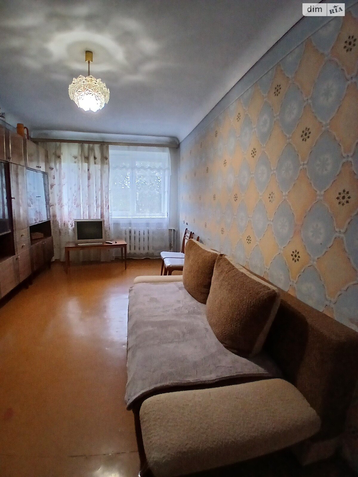 трехкомнатная квартира в Житомире, район Центр, на бул. Старый в аренду на долгий срок помесячно фото 1 трехкомнатная квартира в Житомире, район Центр, на бул. Старый в аренду на долгий срок помесячно фото 1