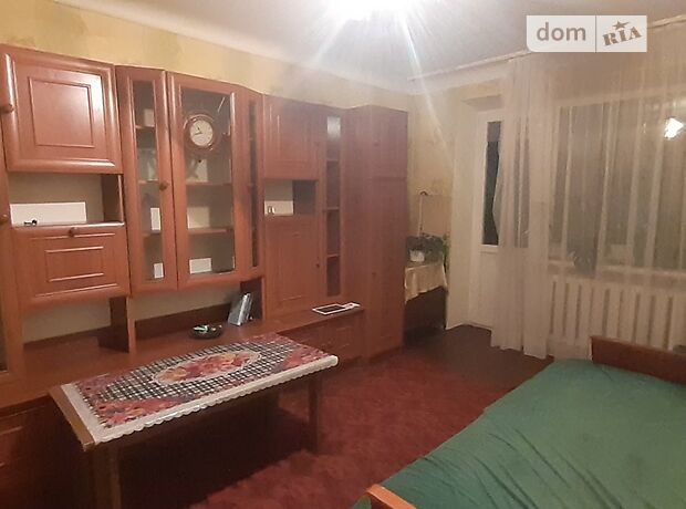 однокомнатная квартира с мебелью в Житомире, район Центр, на лятошинского в аренду на долгий срок помесячно фото 1 однокомнатная квартира с мебелью в Житомире, район Центр, на лятошинского в аренду на долгий срок помесячно фото 1