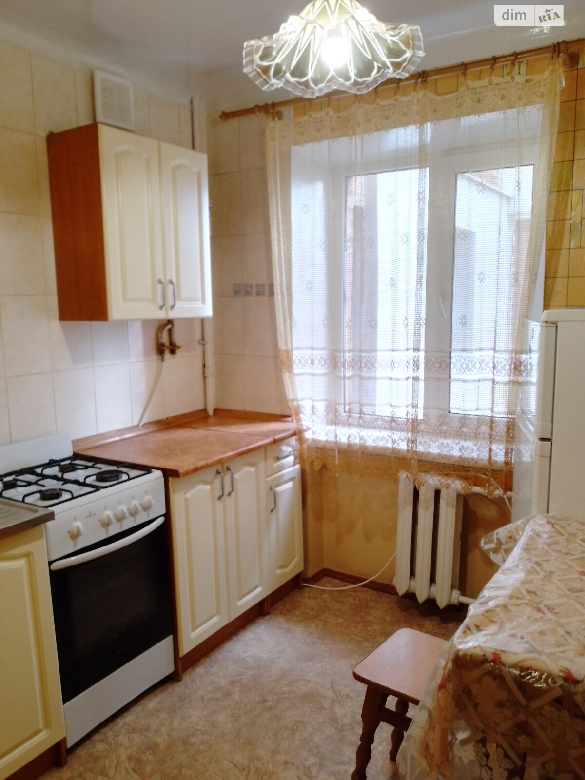 однокімнатна квартира в Житомирі, район Вокзал, на вул. Київська 96 в довготривалу оренду помісячно фото 1 однокімнатна квартира в Житомирі, район Вокзал, на вул. Київська 96 в довготривалу оренду помісячно фото 1