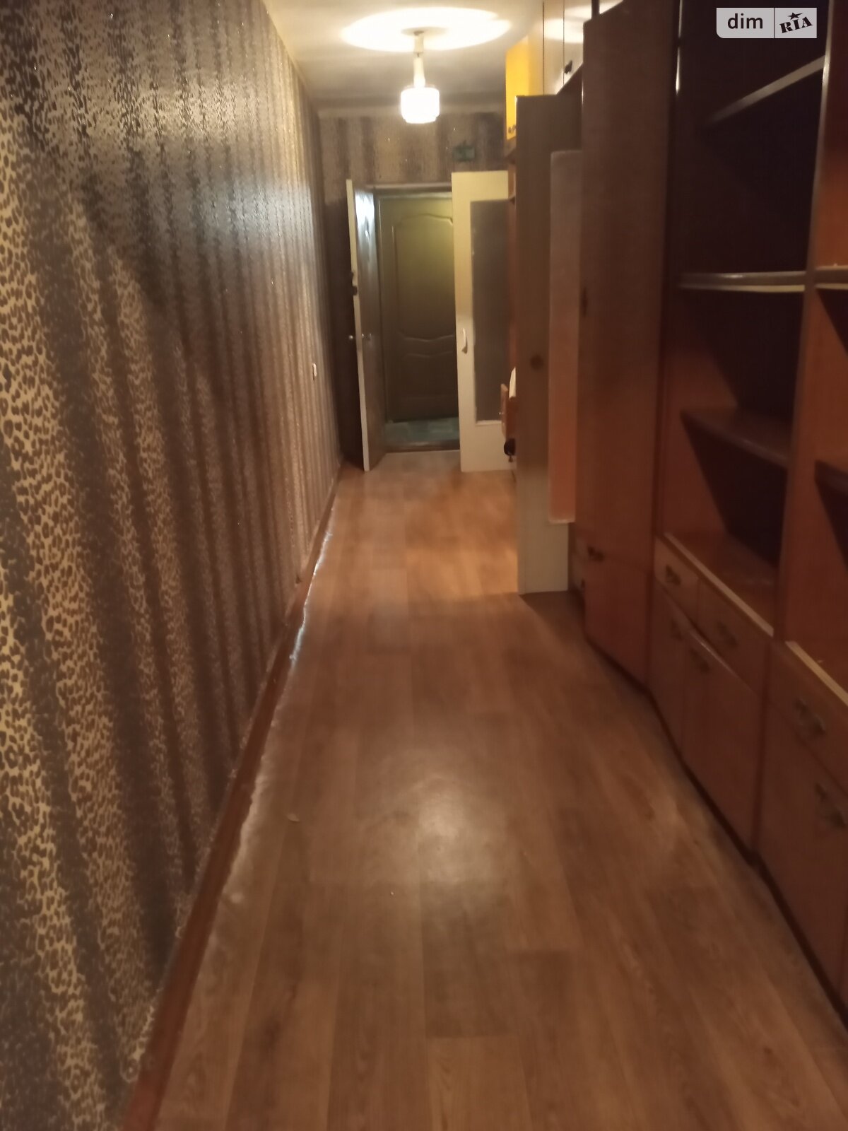 трикімнатна квартира в Житомирі, район Вокзал, на майд. Привокзальний 6/126 в довготривалу оренду помісячно фото 1