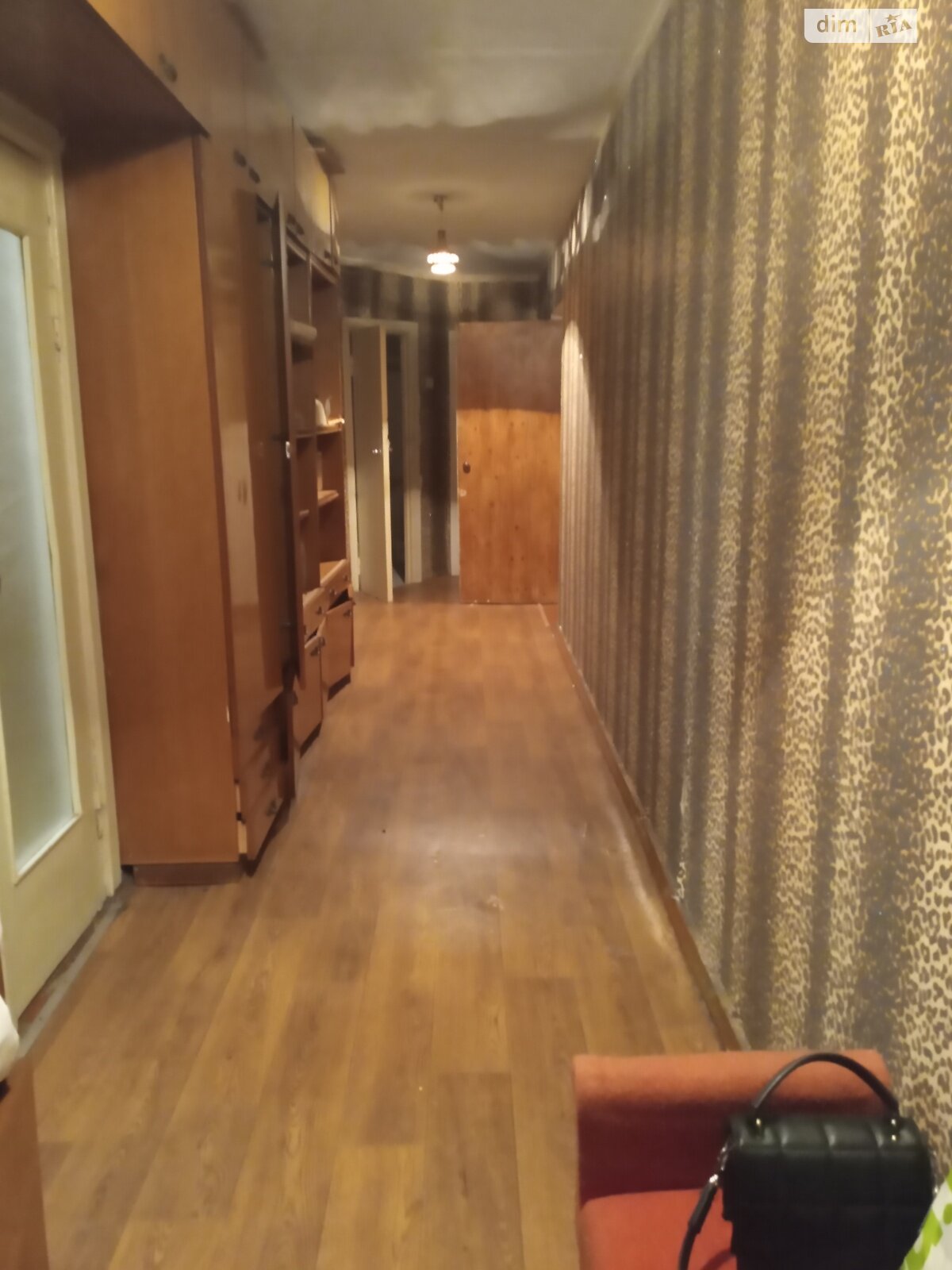 трикімнатна квартира в Житомирі, район Вокзал, на майд. Привокзальний 6/126 в довготривалу оренду помісячно фото 1