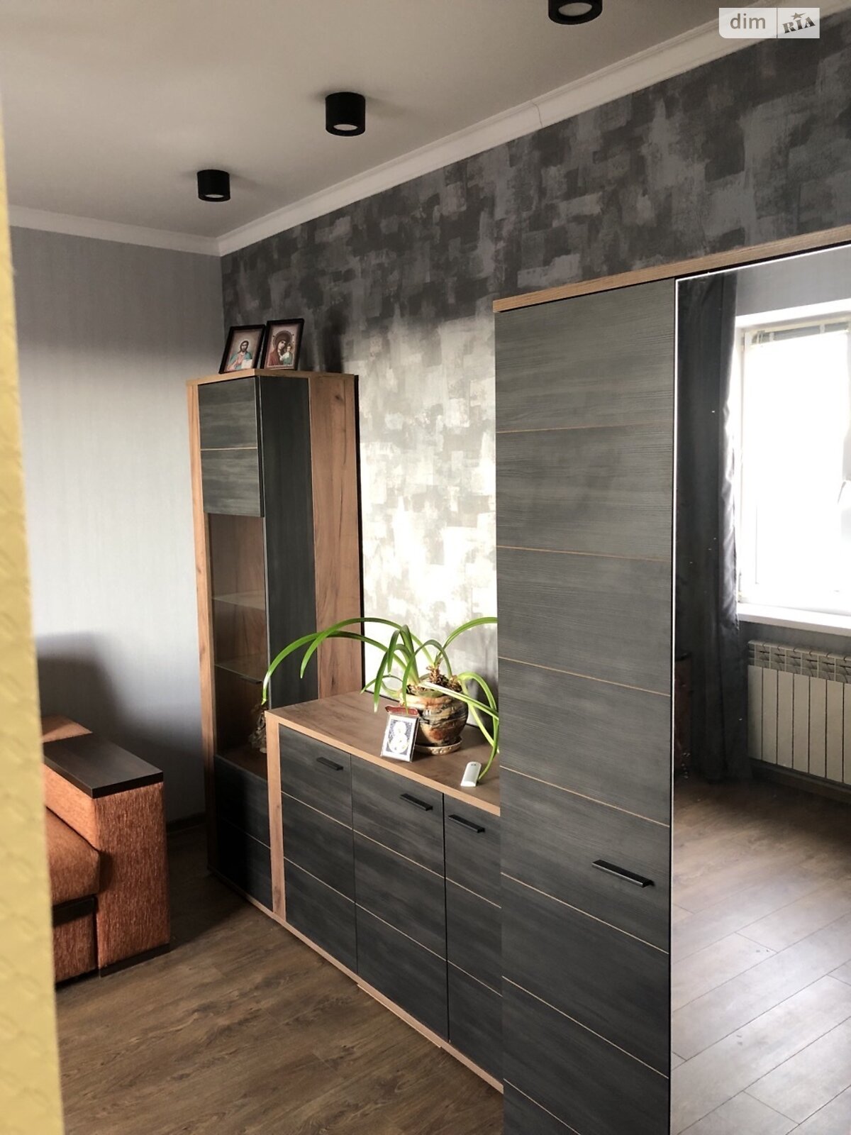 двухкомнатная квартира в Каменском, район Днепровский, на ул. Харьковская 3 в аренду на долгий срок помесячно фото 1 двухкомнатная квартира в Каменском, район Днепровский, на ул. Харьковская 3 в аренду на долгий срок помесячно фото 1