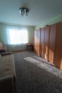 трикімнатна квартира в Кам’янському, район Центр, на вул. Йосипа Манаєнкова 12 в довготривалу оренду помісячно фото 2