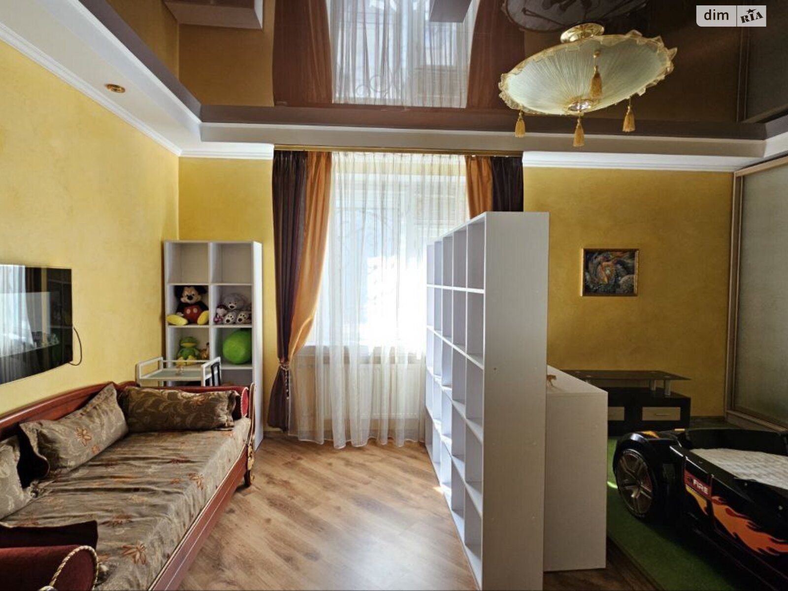 трикімнатна квартира в Кам’янському, район Заводський, на вул. Широка в довготривалу оренду помісячно фото 1 трикімнатна квартира в Кам’янському, район Заводський, на вул. Широка в довготривалу оренду помісячно фото 1