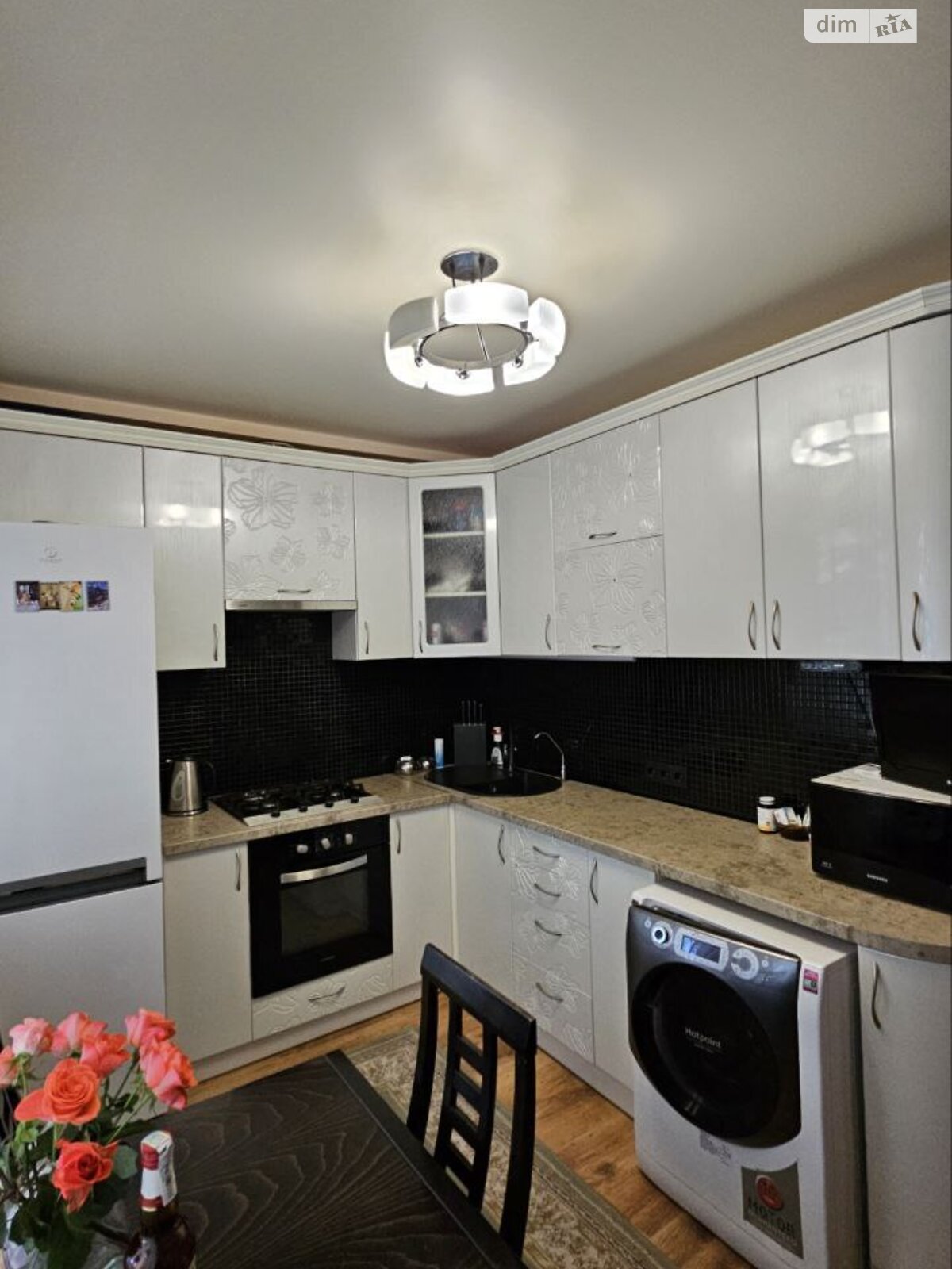 трикімнатна квартира в Кам’янському, район Заводський, на вул. Широка в довготривалу оренду помісячно фото 1 трикімнатна квартира в Кам’янському, район Заводський, на вул. Широка в довготривалу оренду помісячно фото 1