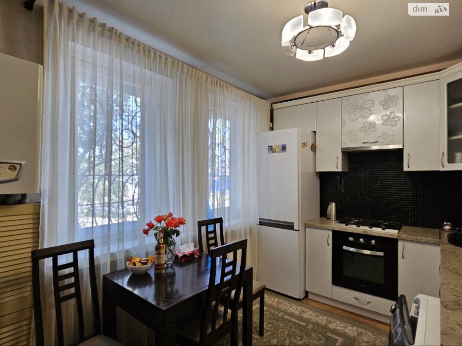 трикімнатна квартира в Кам’янському, район Заводський, на вул. Широка в довготривалу оренду помісячно фото 1 трикімнатна квартира в Кам’янському, район Заводський, на вул. Широка в довготривалу оренду помісячно фото 1