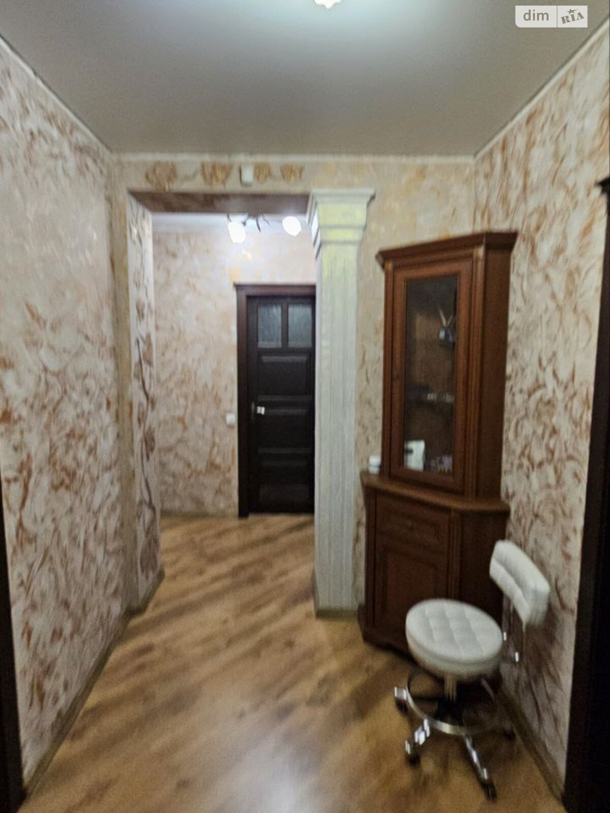 трикімнатна квартира в Кам’янському, район Заводський, на вул. Широка в довготривалу оренду помісячно фото 1 трикімнатна квартира в Кам’янському, район Заводський, на вул. Широка в довготривалу оренду помісячно фото 1