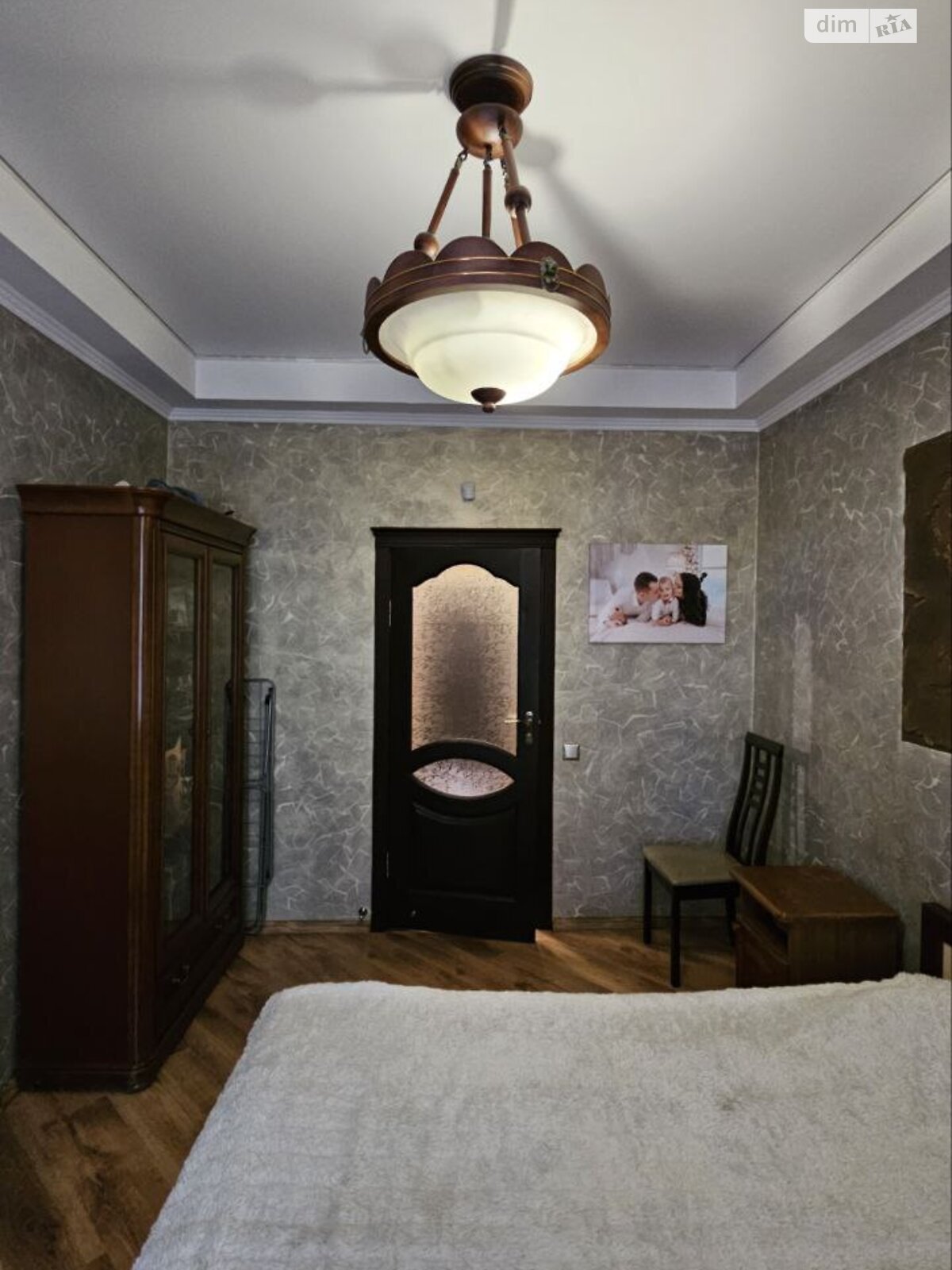 трикімнатна квартира в Кам’янському, район Заводський, на вул. Широка в довготривалу оренду помісячно фото 1 трикімнатна квартира в Кам’янському, район Заводський, на вул. Широка в довготривалу оренду помісячно фото 1