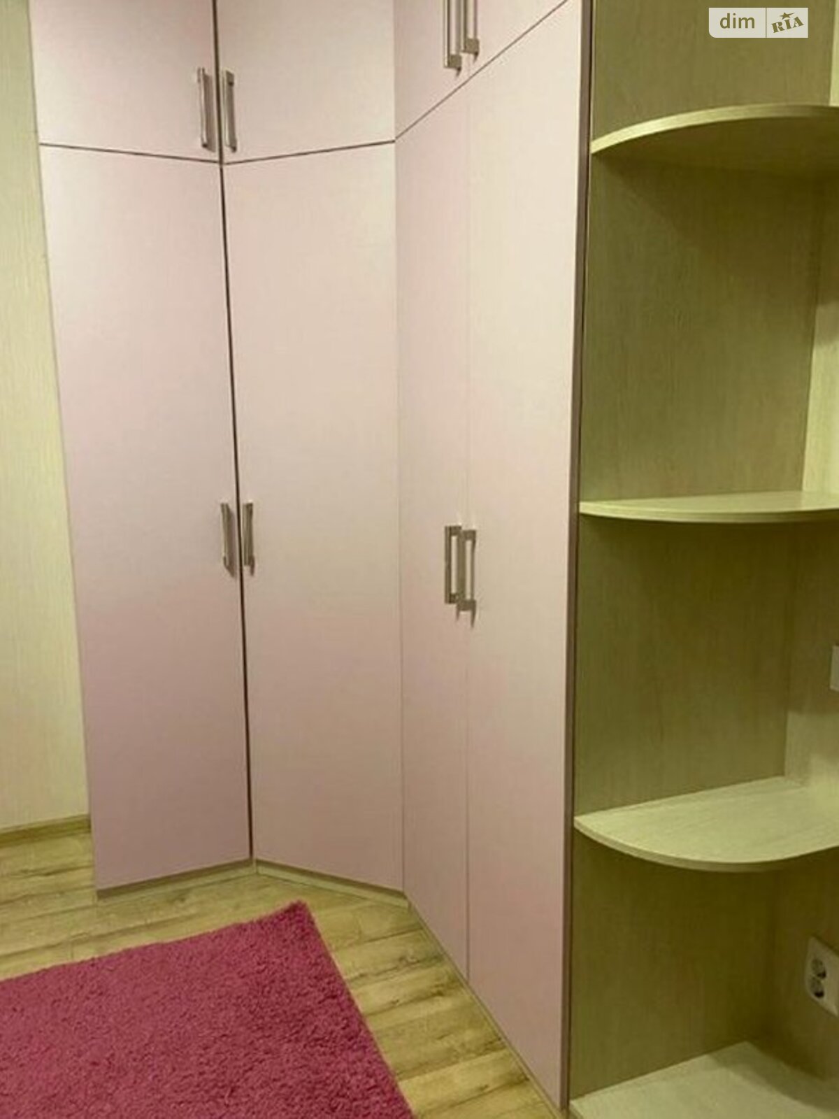 трикімнатна квартира в Києві, район Академмістечко, на просп. Академіка Палладіна 20 в довготривалу оренду помісячно фото 1 трикімнатна квартира в Києві, район Академмістечко, на просп. Академіка Палладіна 20 в довготривалу оренду помісячно фото 1