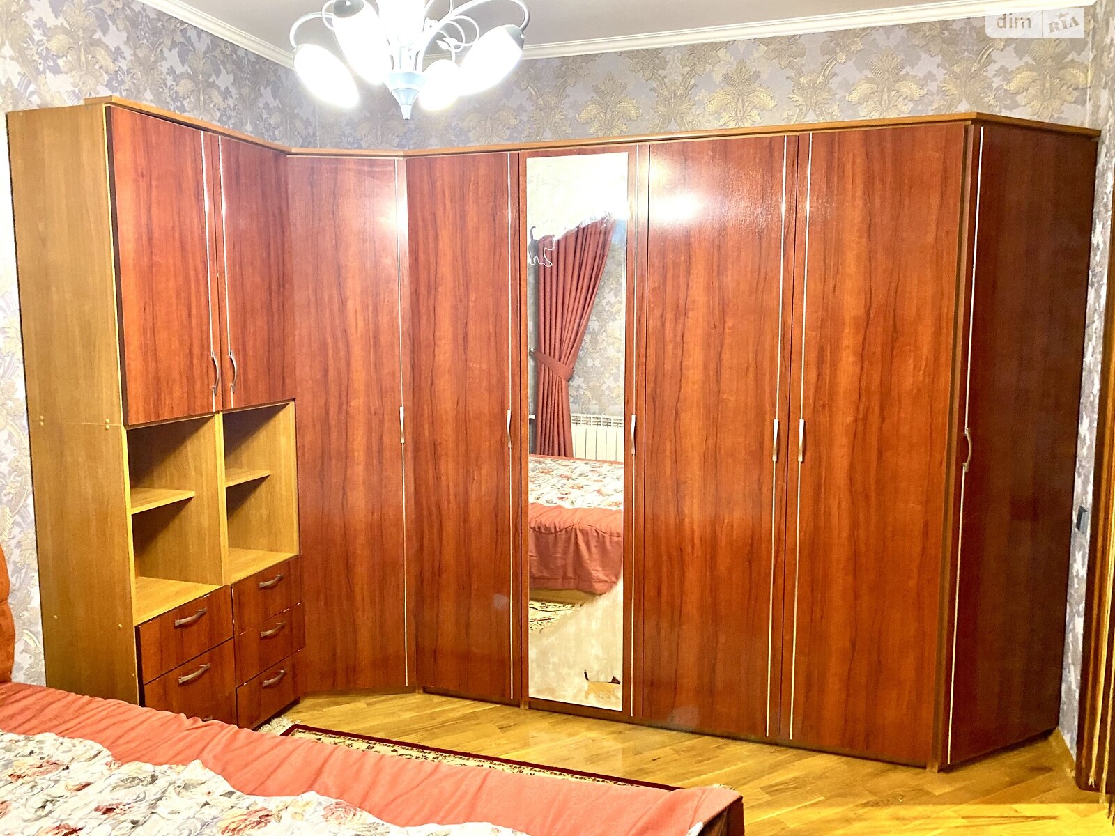 трикімнатна квартира з ремонтом в Києві, район Академмістечко, на вул. Клавдіївська 23/15 в довготривалу оренду помісячно фото 1 трикімнатна квартира з ремонтом в Києві, район Академмістечко, на вул. Клавдіївська 23/15 в довготривалу оренду помісячно фото 1
