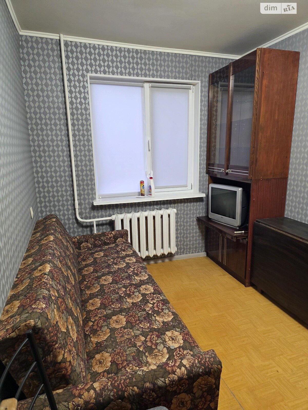 трикімнатна квартира в Києві, район Академмістечко, на вул. Мирослава Поповича 8А в довготривалу оренду помісячно фото 1 трикімнатна квартира в Києві, район Академмістечко, на вул. Мирослава Поповича 8А в довготривалу оренду помісячно фото 1