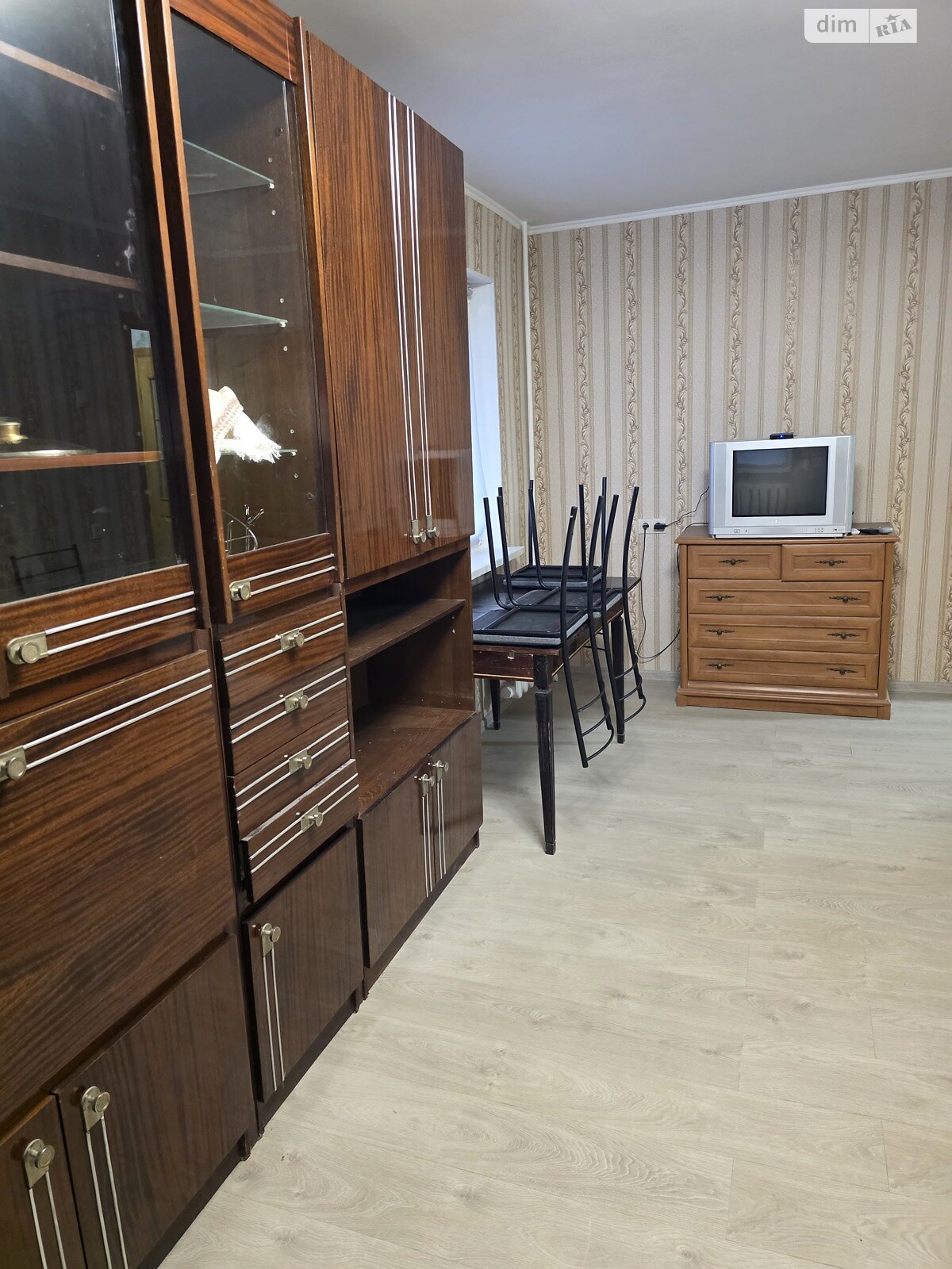 трикімнатна квартира в Києві, район Академмістечко, на вул. Мирослава Поповича 8А в довготривалу оренду помісячно фото 1 трикімнатна квартира в Києві, район Академмістечко, на вул. Мирослава Поповича 8А в довготривалу оренду помісячно фото 1