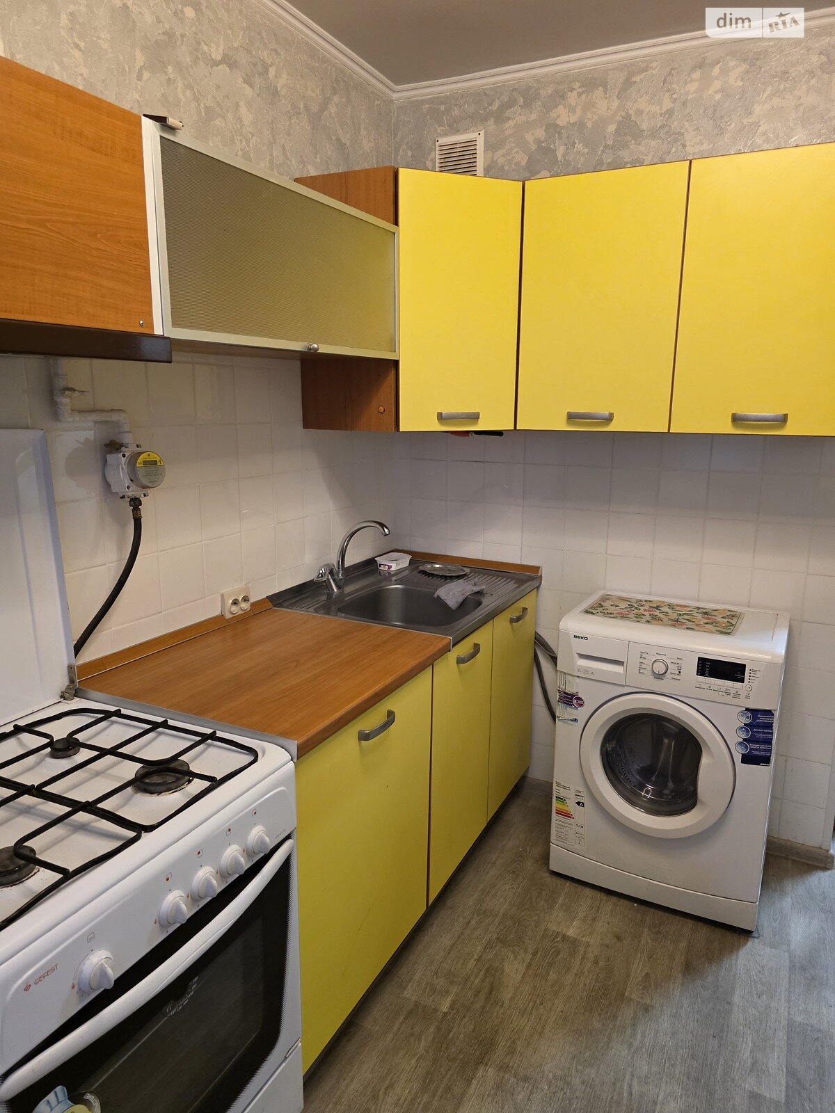 трикімнатна квартира в Києві, район Академмістечко, на вул. Мирослава Поповича 8А в довготривалу оренду помісячно фото 1 трикімнатна квартира в Києві, район Академмістечко, на вул. Мирослава Поповича 8А в довготривалу оренду помісячно фото 1