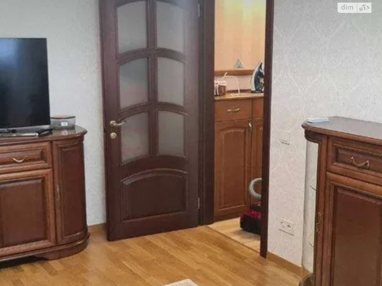 двухкомнатная квартира в Киеве, на ул. Академика Щусева 10А в аренду на долгий срок помесячно фото 1 двухкомнатная квартира в Киеве, на ул. Академика Щусева 10А в аренду на долгий срок помесячно фото 1