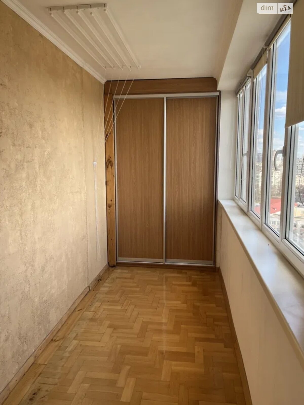 однокомнатная квартира в Киеве, район Александровская Слободка, на просп. Краснозвездный 4Б в аренду на долгий срок помесячно фото 1 однокомнатная квартира в Киеве, район Александровская Слободка, на просп. Краснозвездный 4Б в аренду на долгий срок помесячно фото 1