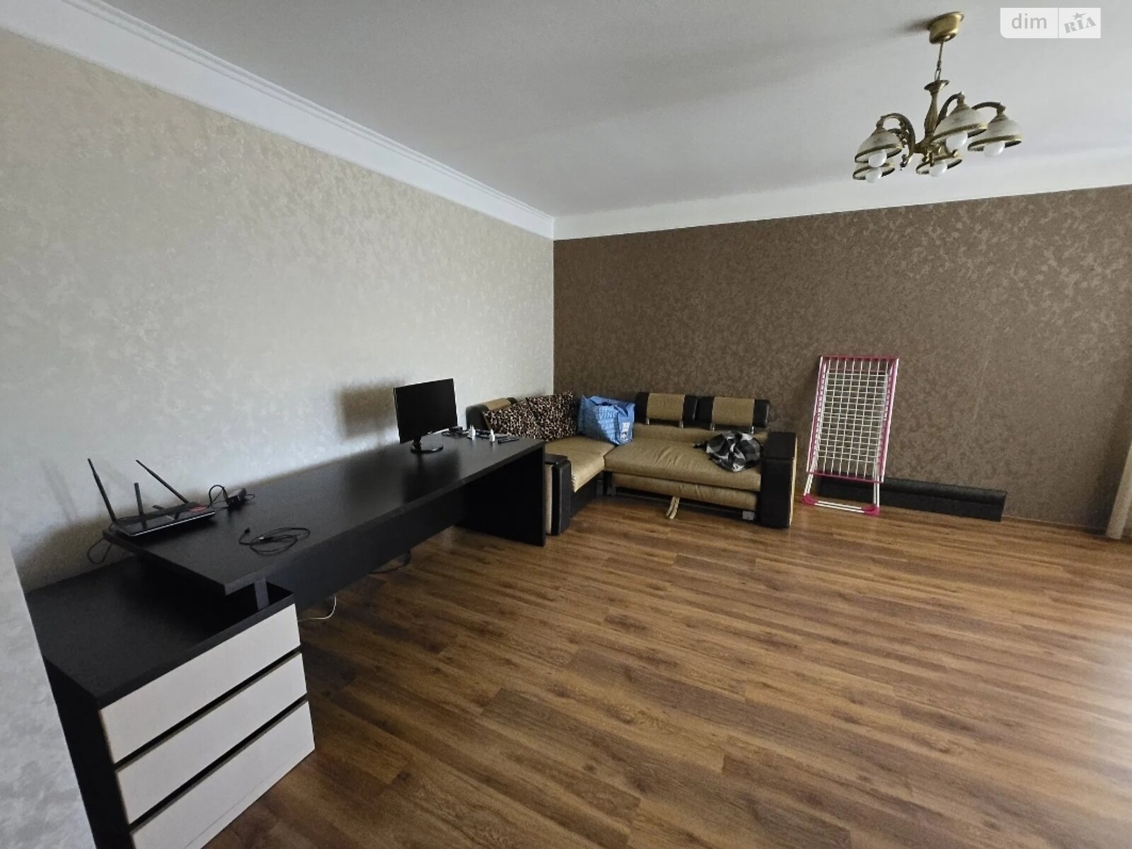 двокімнатна квартира з ремонтом в Києві, район Олександрівська Слобідка, на просп. Червонозоряний 6Д в довготривалу оренду помісячно фото 1 двокімнатна квартира з ремонтом в Києві, район Олександрівська Слобідка, на просп. Червонозоряний 6Д в довготривалу оренду помісячно фото 1