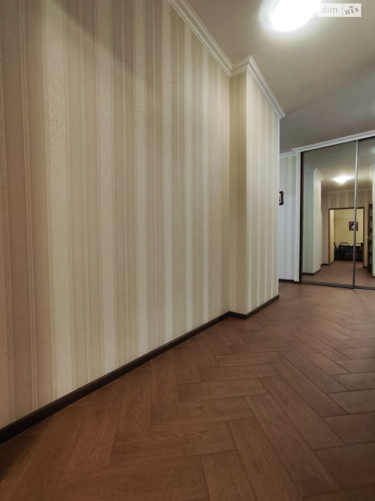 двокімнатна квартира в Києві, район Олександрівська Слобідка, на просп. Лобановского 6А в довготривалу оренду помісячно фото 1 двокімнатна квартира в Києві, район Олександрівська Слобідка, на просп. Лобановского 6А в довготривалу оренду помісячно фото 1