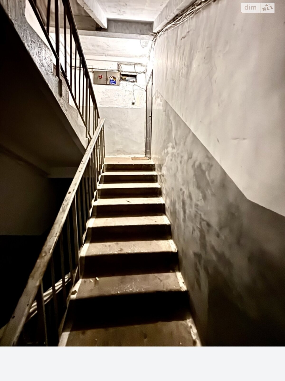 однокімнатна квартира в Києві, район Олександрівська Слобідка, на пров. Максима Кривоноса 3 в довготривалу оренду помісячно фото 1