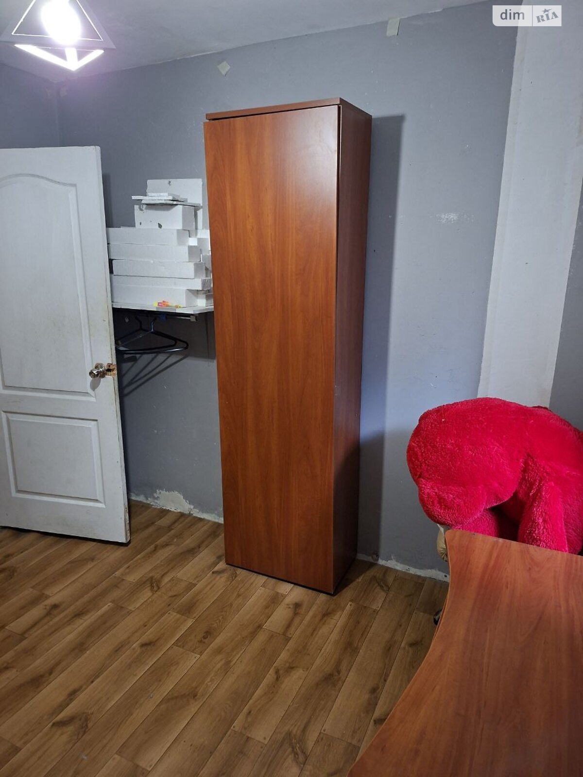 трехкомнатная квартира в Киеве, район Александровская Слободка, на ул. Петра Радченко в аренду на долгий срок помесячно фото 1 трехкомнатная квартира в Киеве, район Александровская Слободка, на ул. Петра Радченко в аренду на долгий срок помесячно фото 1