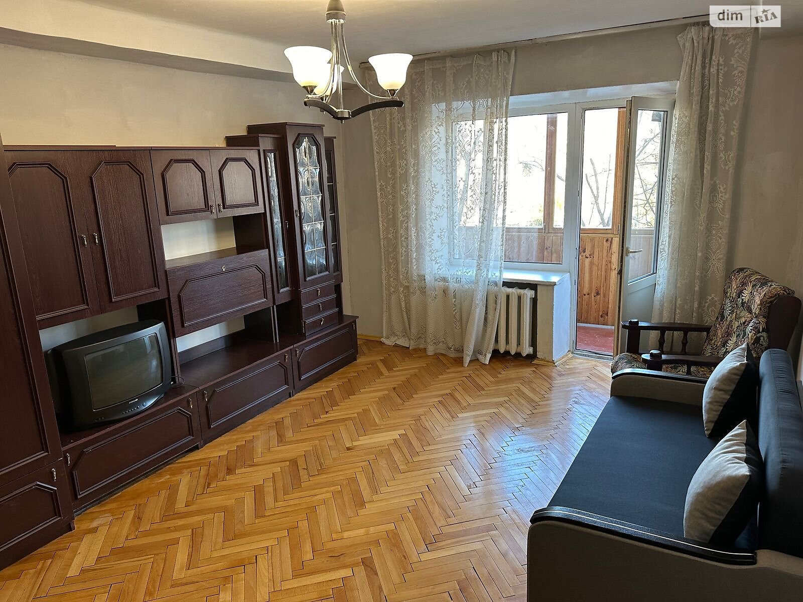 однокімнатна квартира в Києві, район Олександрівська Слобідка, на вул. Преображенська 16 в довготривалу оренду помісячно фото 1 однокімнатна квартира в Києві, район Олександрівська Слобідка, на вул. Преображенська 16 в довготривалу оренду помісячно фото 1