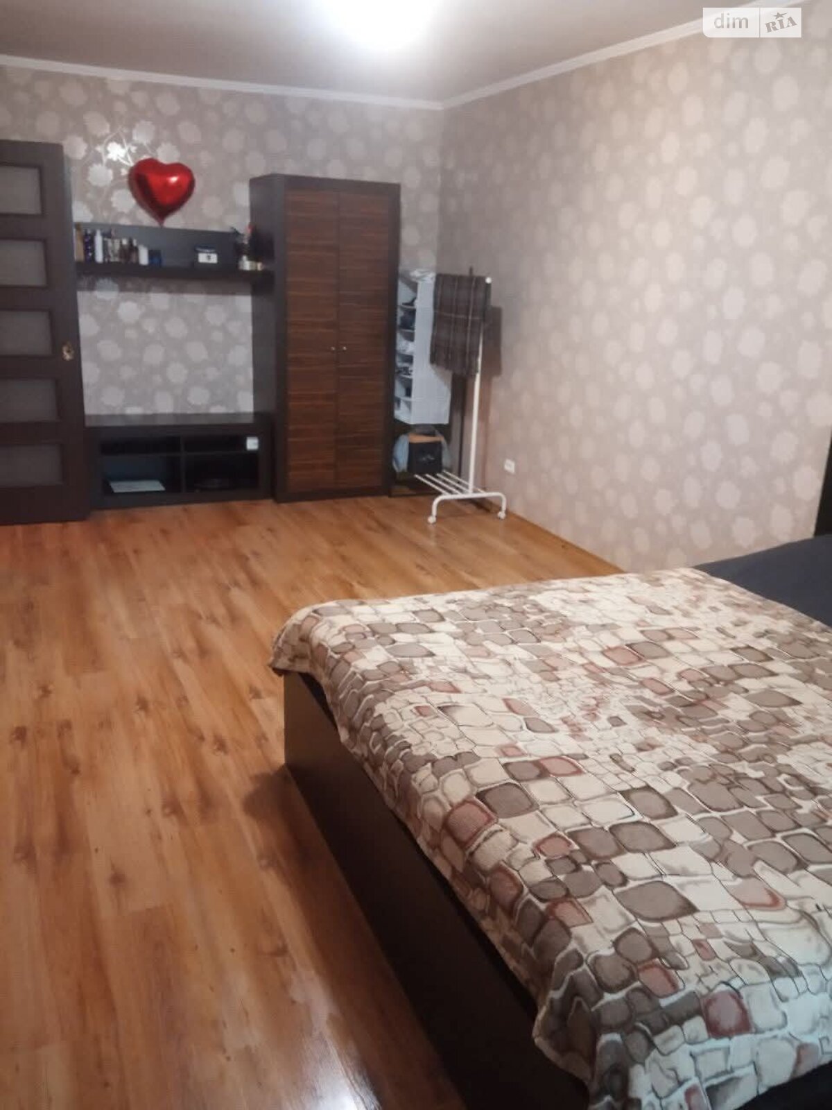 однокімнатна квартира в Києві, район Олександрівська Слобідка, на вул. Солом’янська 8 в довготривалу оренду помісячно фото 1 однокімнатна квартира в Києві, район Олександрівська Слобідка, на вул. Солом’янська 8 в довготривалу оренду помісячно фото 1