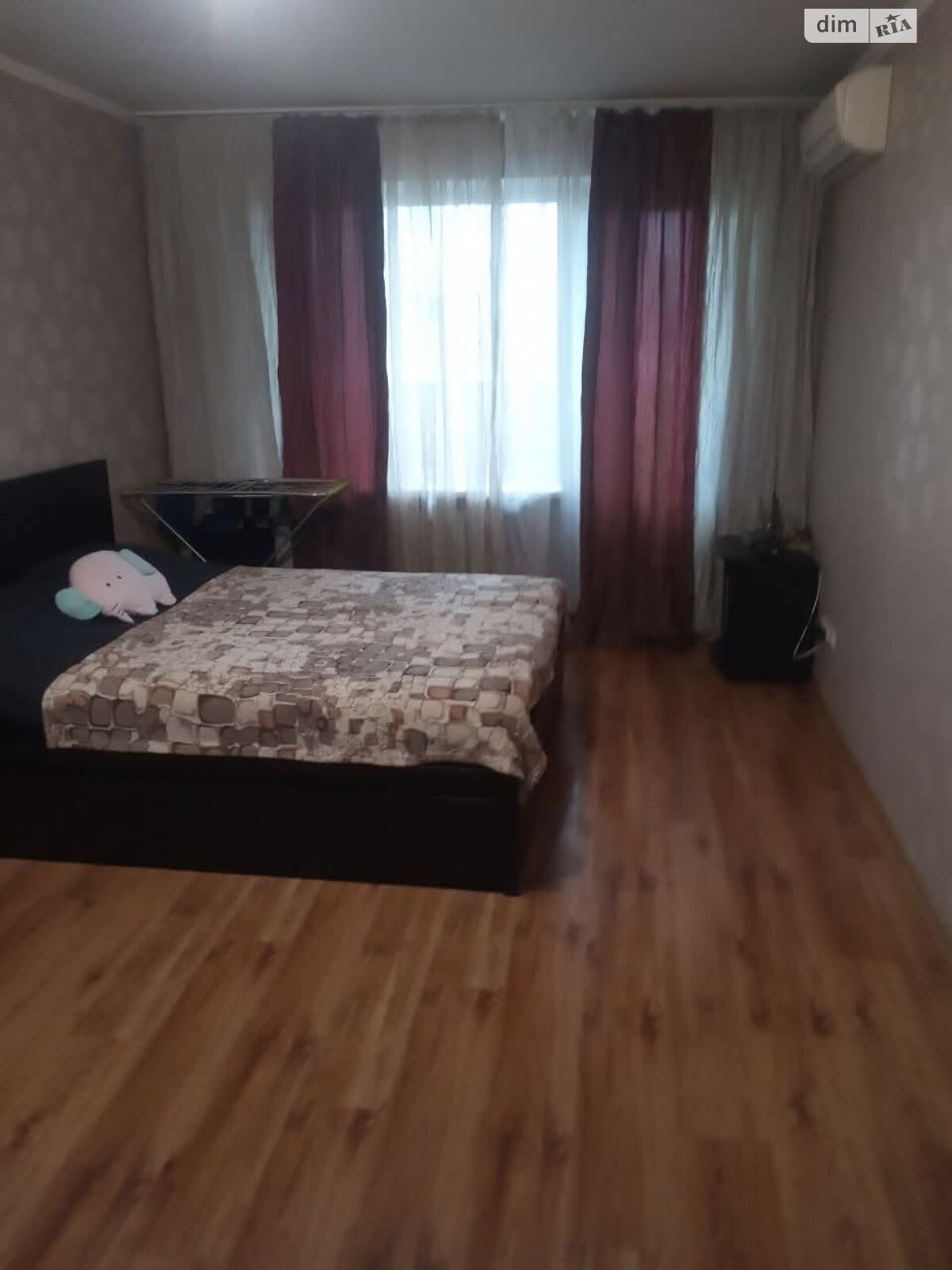 однокімнатна квартира в Києві, район Олександрівська Слобідка, на вул. Солом’янська 8 в довготривалу оренду помісячно фото 1 однокімнатна квартира в Києві, район Олександрівська Слобідка, на вул. Солом’янська 8 в довготривалу оренду помісячно фото 1