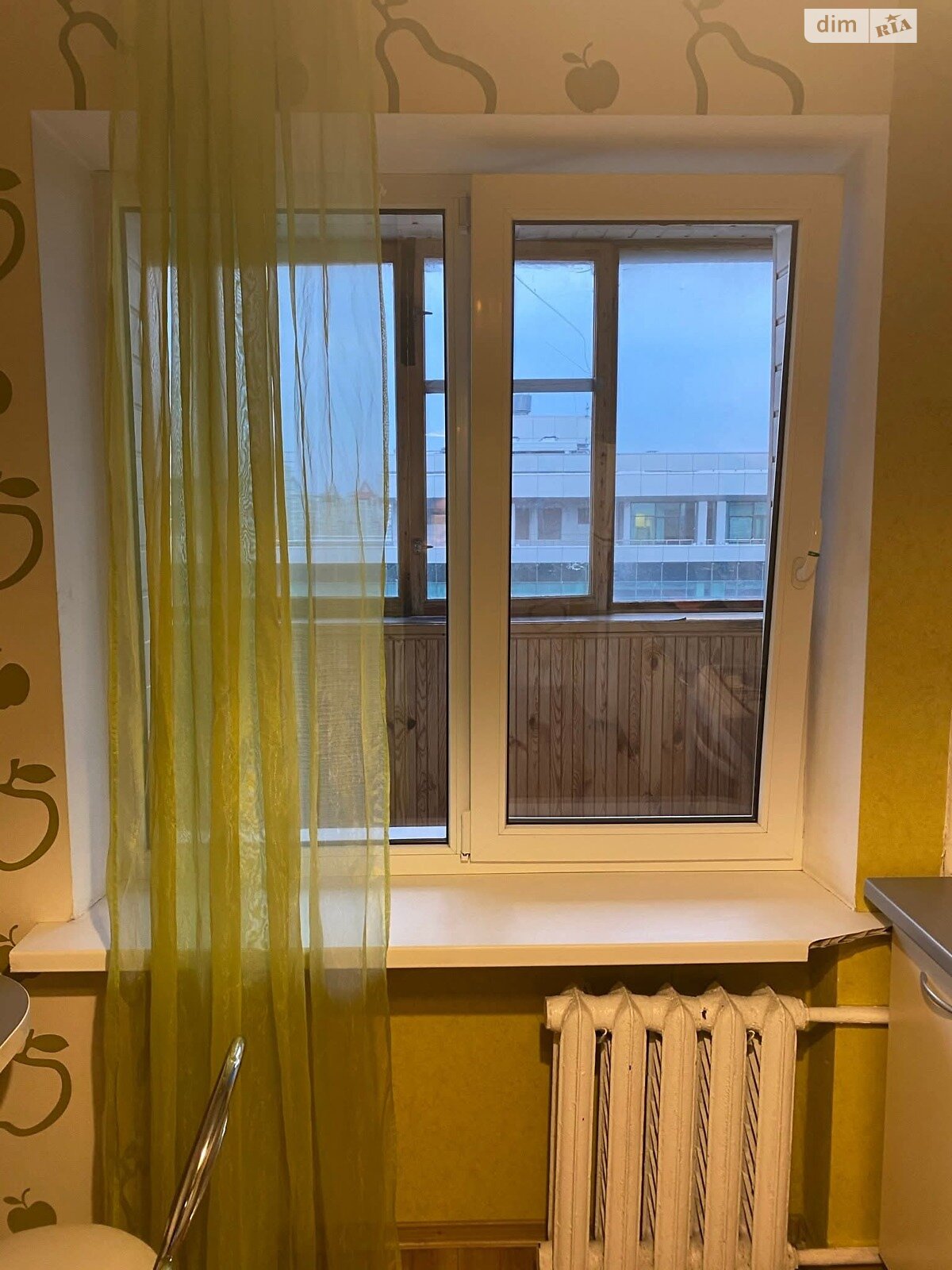 однокімнатна квартира в Києві, район Олександрівська Слобідка, на вул. Солом’янська 8 в довготривалу оренду помісячно фото 1 однокімнатна квартира в Києві, район Олександрівська Слобідка, на вул. Солом’янська 8 в довготривалу оренду помісячно фото 1