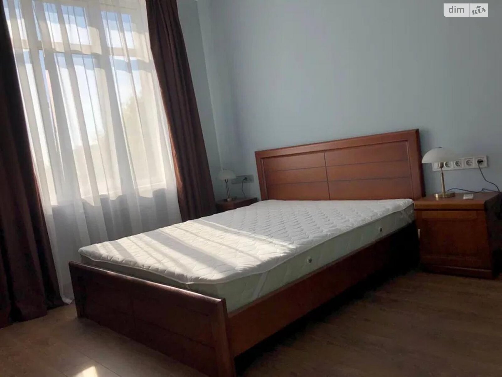 двухкомнатная квартира в Киеве, район Александровская Слободка, на просп. Валерия Лобановского 4Г в аренду на долгий срок помесячно фото 1 двухкомнатная квартира в Киеве, район Александровская Слободка, на просп. Валерия Лобановского 4Г в аренду на долгий срок помесячно фото 1