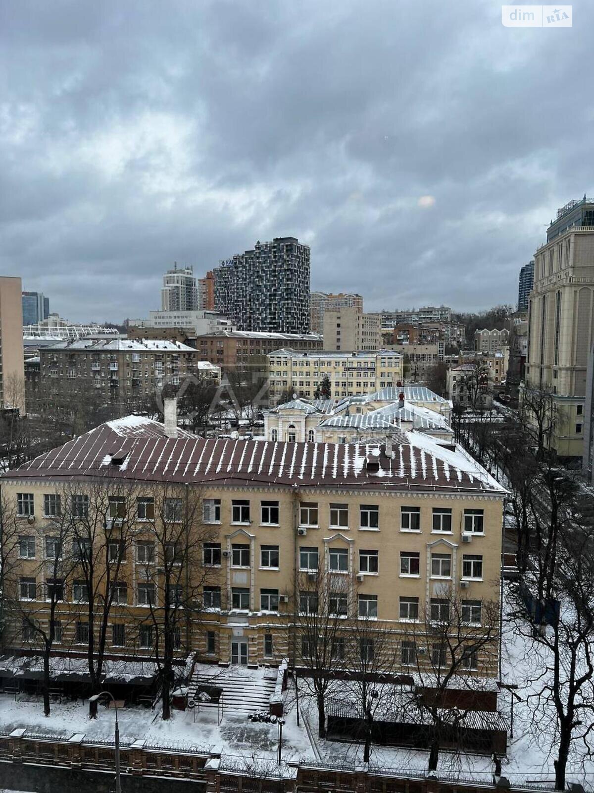 трикімнатна квартира в Києві, на вул. Антоновича 72 в довготривалу оренду помісячно фото 1 трикімнатна квартира в Києві, на вул. Антоновича 72 в довготривалу оренду помісячно фото 1