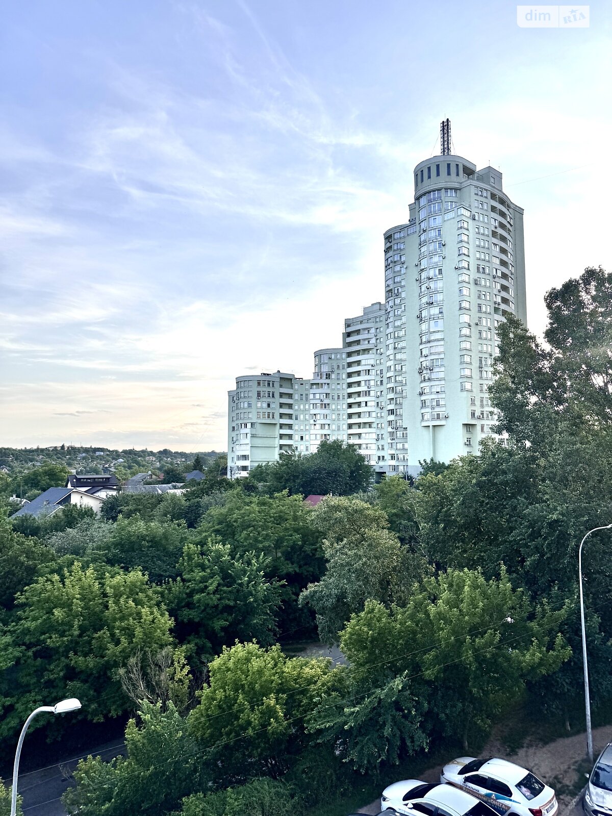однокімнатна квартира в Києві, район Голосіївський, на вул. Левітана 3 в довготривалу оренду помісячно фото 1 однокімнатна квартира в Києві, район Голосіївський, на вул. Левітана 3 в довготривалу оренду помісячно фото 1