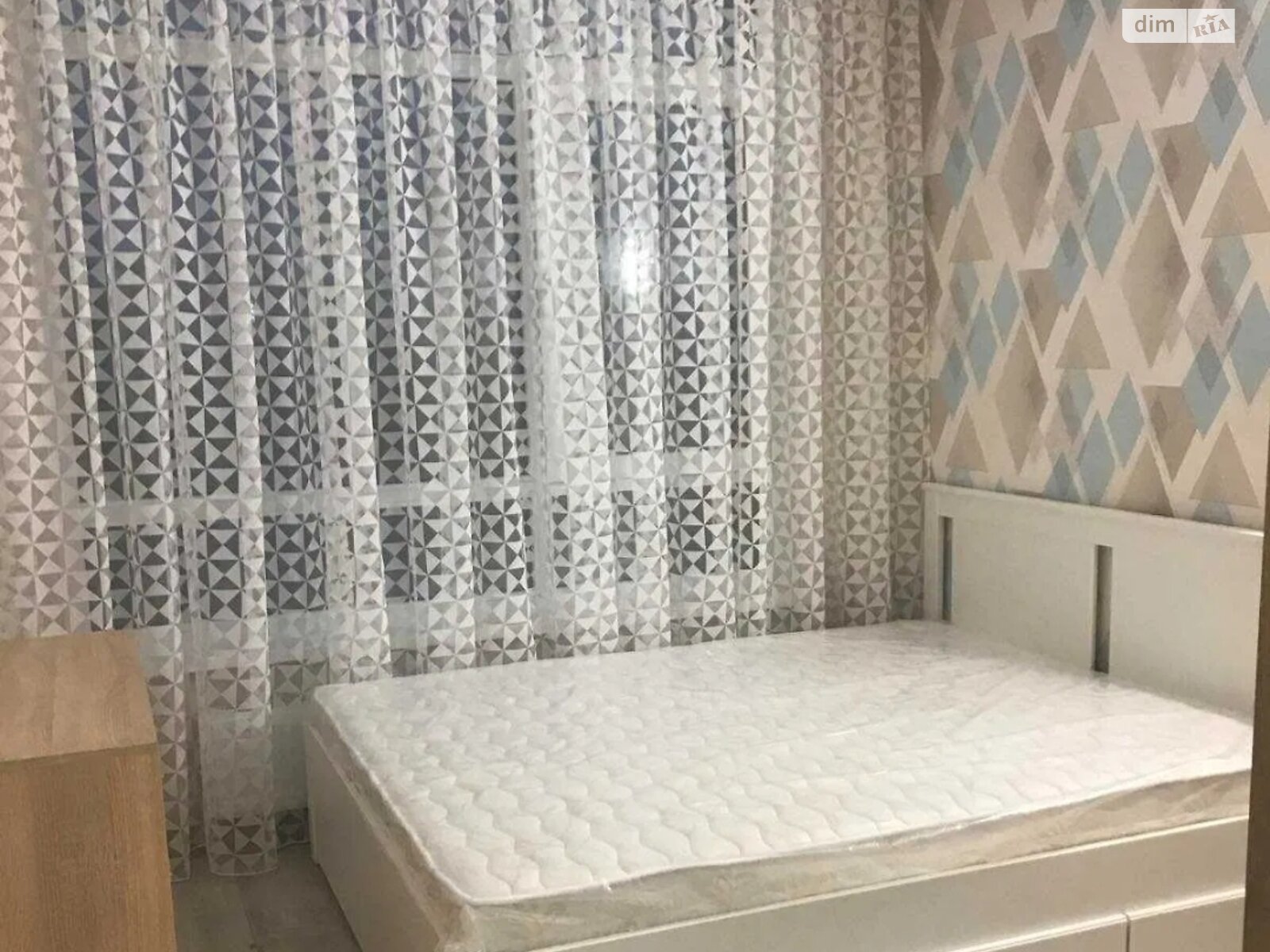 однокімнатна квартира в Києві, район Багринова гора, на вул. Ракетна 24/4 в довготривалу оренду помісячно фото 1 однокімнатна квартира в Києві, район Багринова гора, на вул. Ракетна 24/4 в довготривалу оренду помісячно фото 1