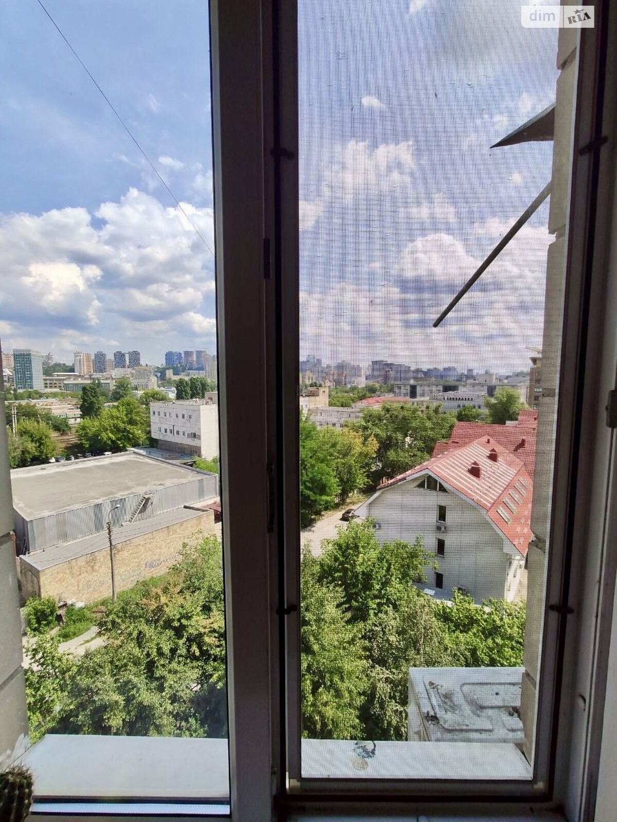 однокімнатна квартира в Києві, район Батиєва Гора, на вул. Нововокзальна 19 в довготривалу оренду помісячно фото 1 однокімнатна квартира в Києві, район Батиєва Гора, на вул. Нововокзальна 19 в довготривалу оренду помісячно фото 1