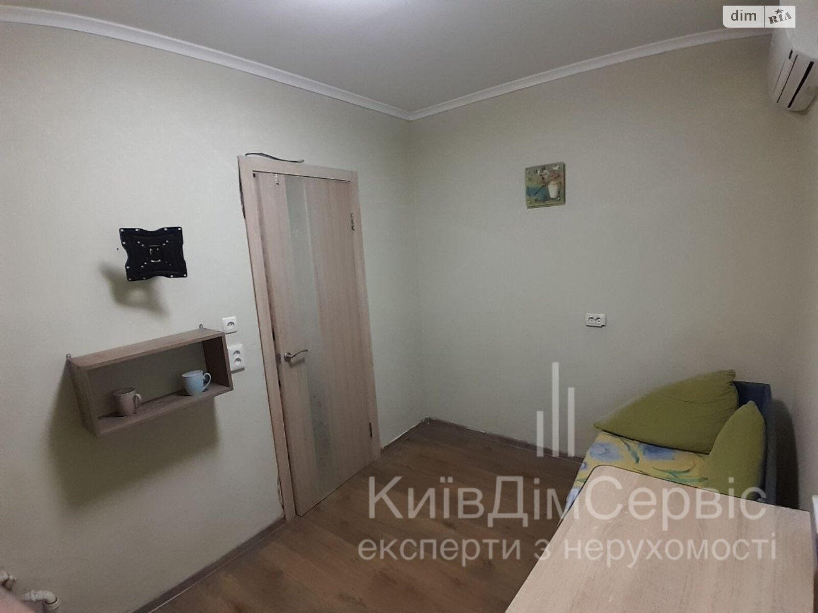 однокомнатная квартира в Киеве, район Святошинский, на ул. Академика Ефремова 9 в аренду на долгий срок помесячно фото 1