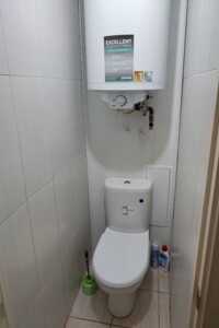 однокімнатна квартира в Києві, район Біличі, на вул. Миколи Ушакова 2 в довготривалу оренду помісячно фото 2