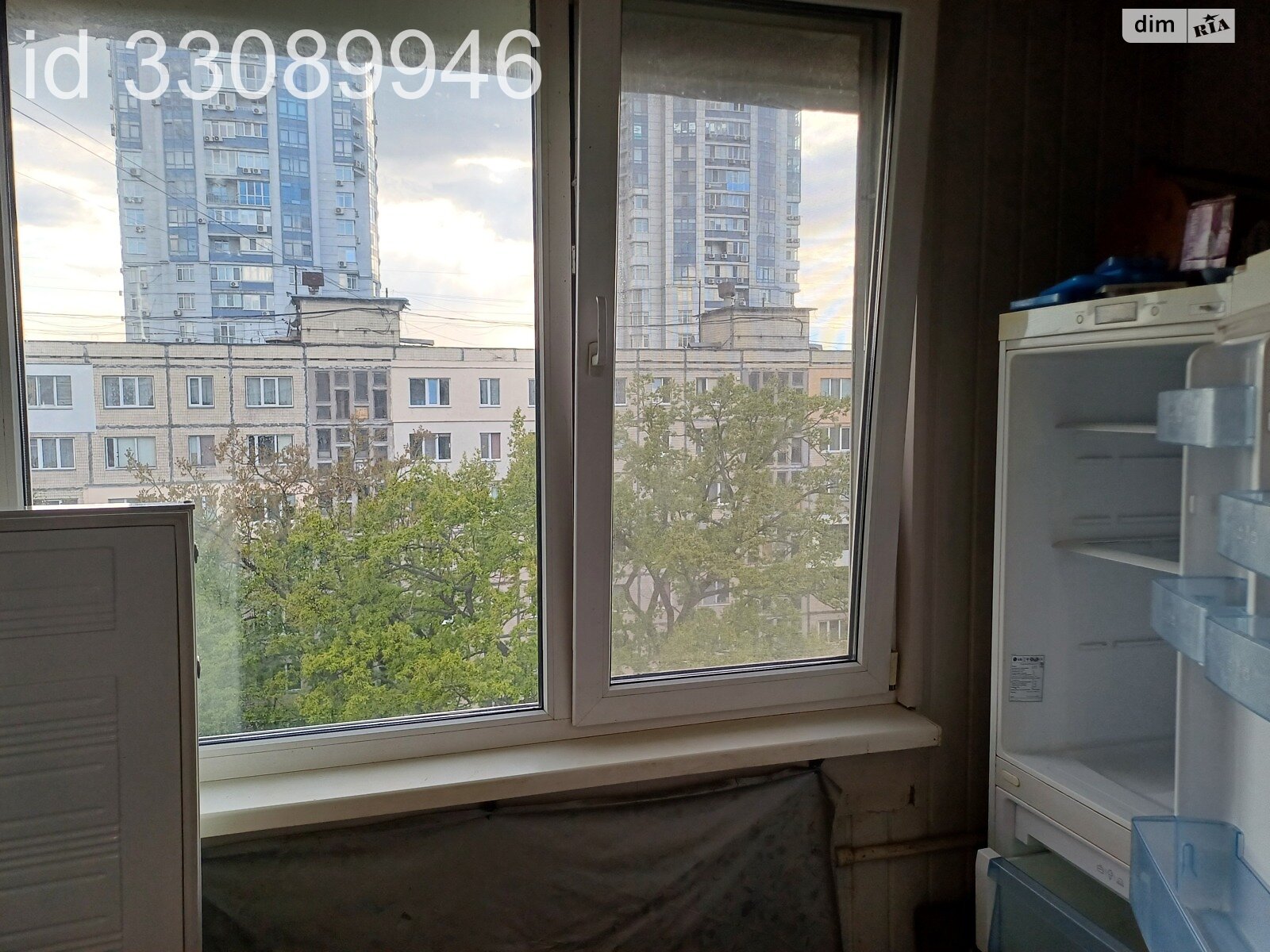 однокомнатная квартира в Киеве, район Святошинский, на ул. Николая Ушакова 12 в аренду на долгий срок помесячно фото 1 однокомнатная квартира в Киеве, район Святошинский, на ул. Николая Ушакова 12 в аренду на долгий срок помесячно фото 1