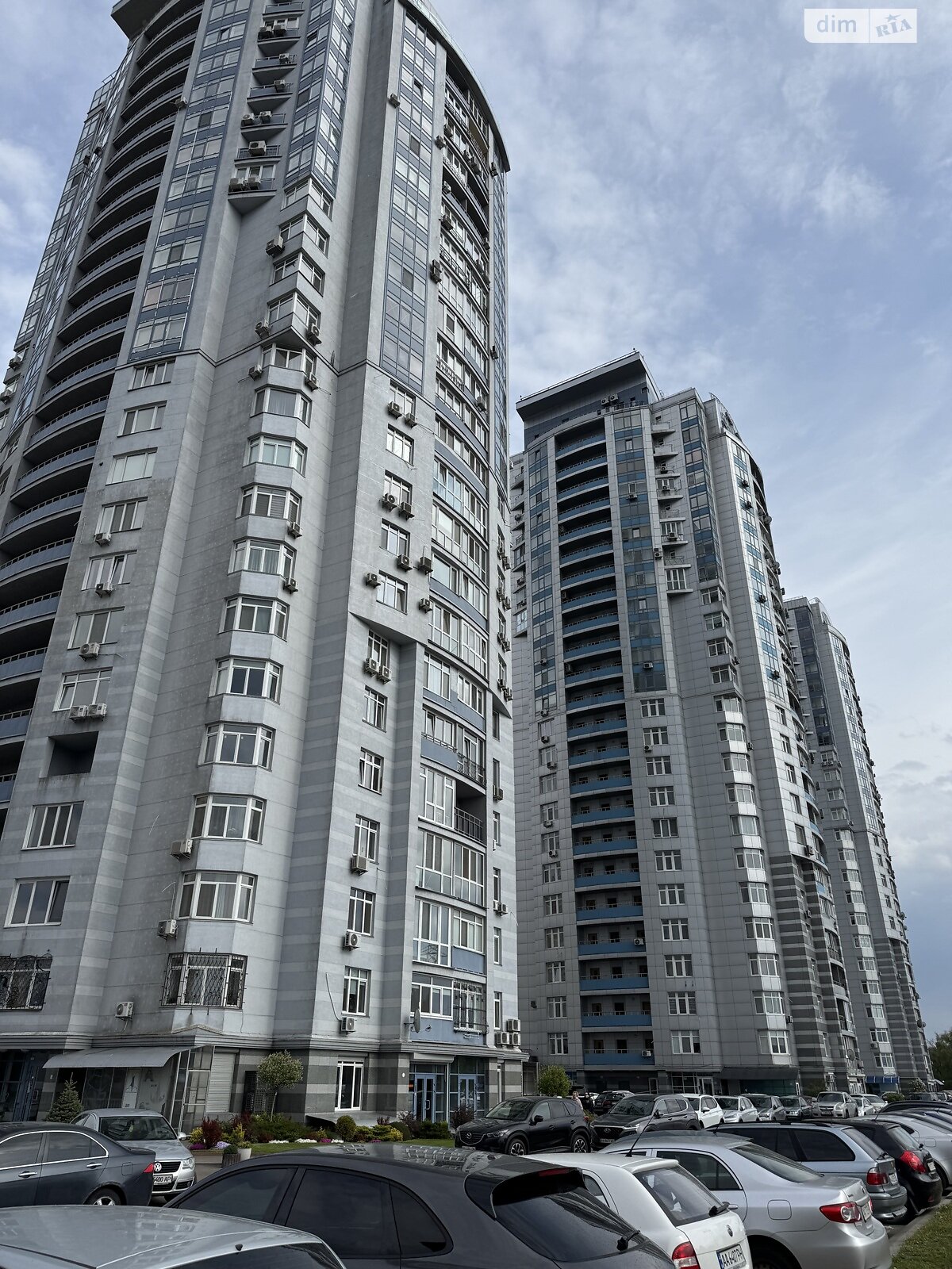 однокімнатна квартира в Києві, район Святошинський, на вул. Миколи Ушакова 1В, кв. 53 в довготривалу оренду помісячно фото 1 однокімнатна квартира в Києві, район Святошинський, на вул. Миколи Ушакова 1В, кв. 53 в довготривалу оренду помісячно фото 1