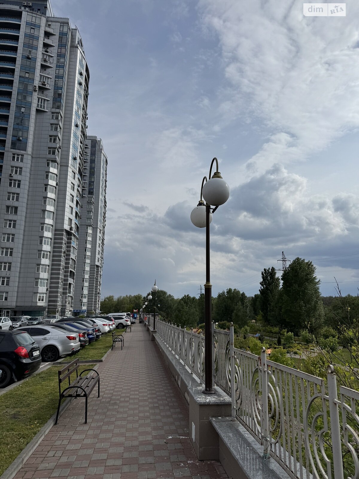 однокімнатна квартира в Києві, район Святошинський, на вул. Миколи Ушакова 1В, кв. 53 в довготривалу оренду помісячно фото 1 однокімнатна квартира в Києві, район Святошинський, на вул. Миколи Ушакова 1В, кв. 53 в довготривалу оренду помісячно фото 1